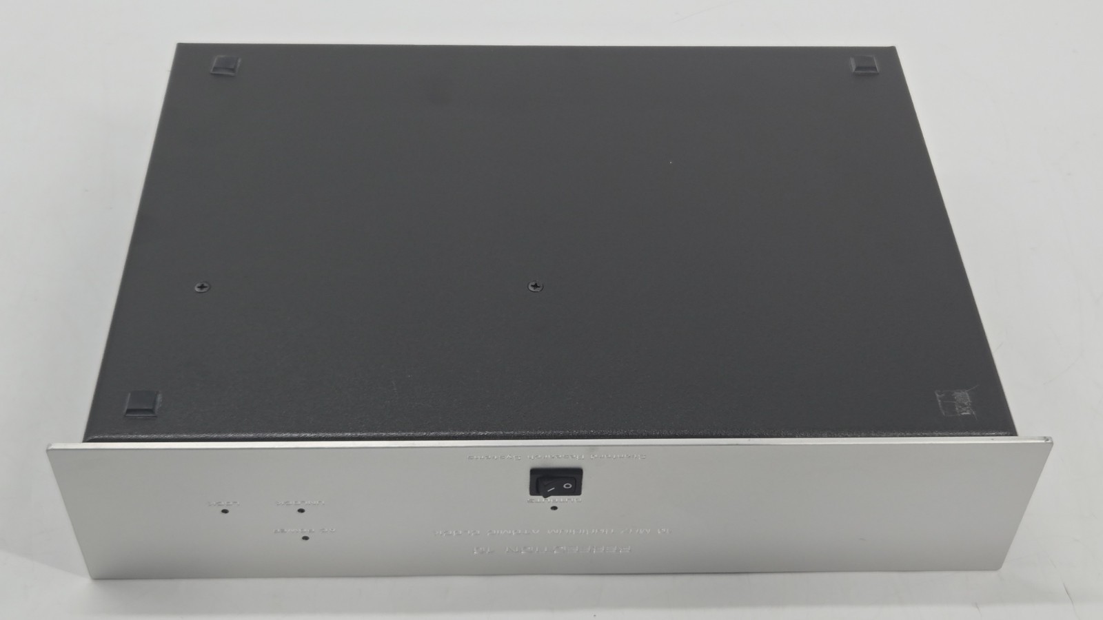 Stanford Research Systems Perfection 10 Rubidium Atomic Clock 10 MHZ
