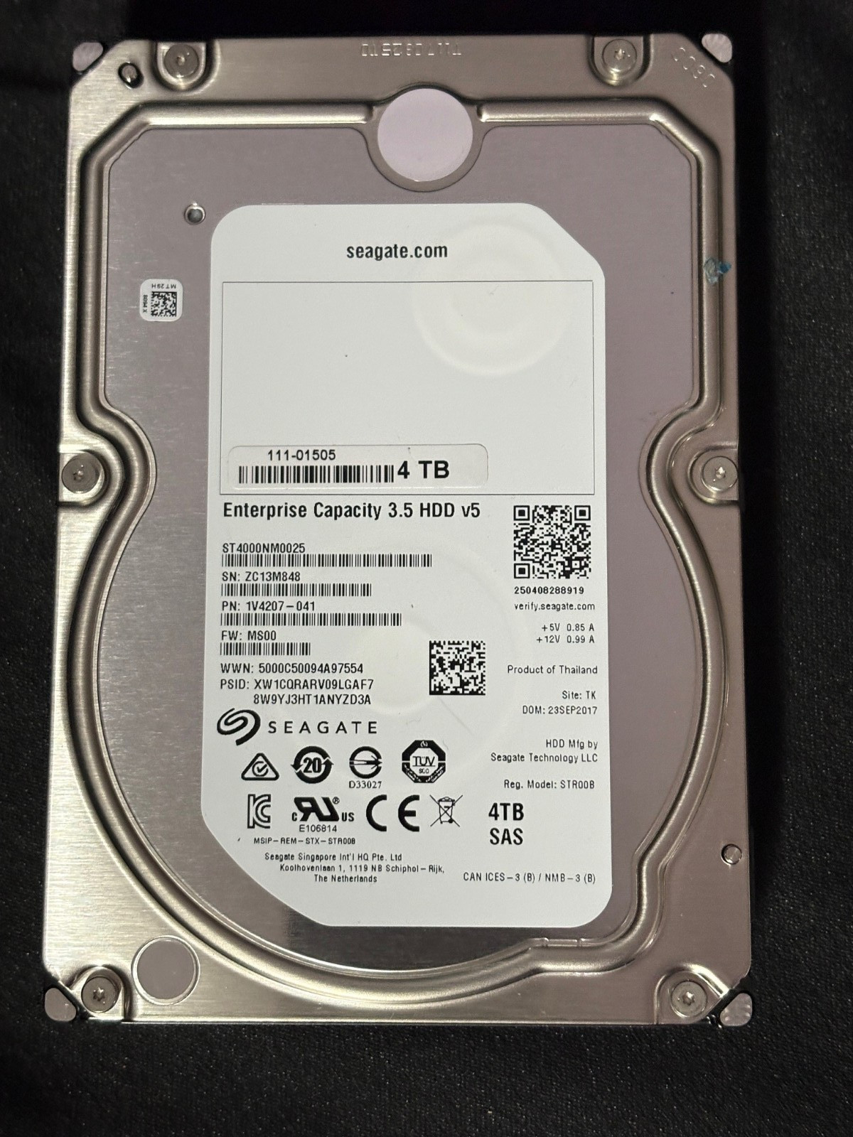 ST4000nm0025 - 1V4207-041 - NetApp 111-01505 - 4TB SAS Disk Drive - DA - 12Gbps