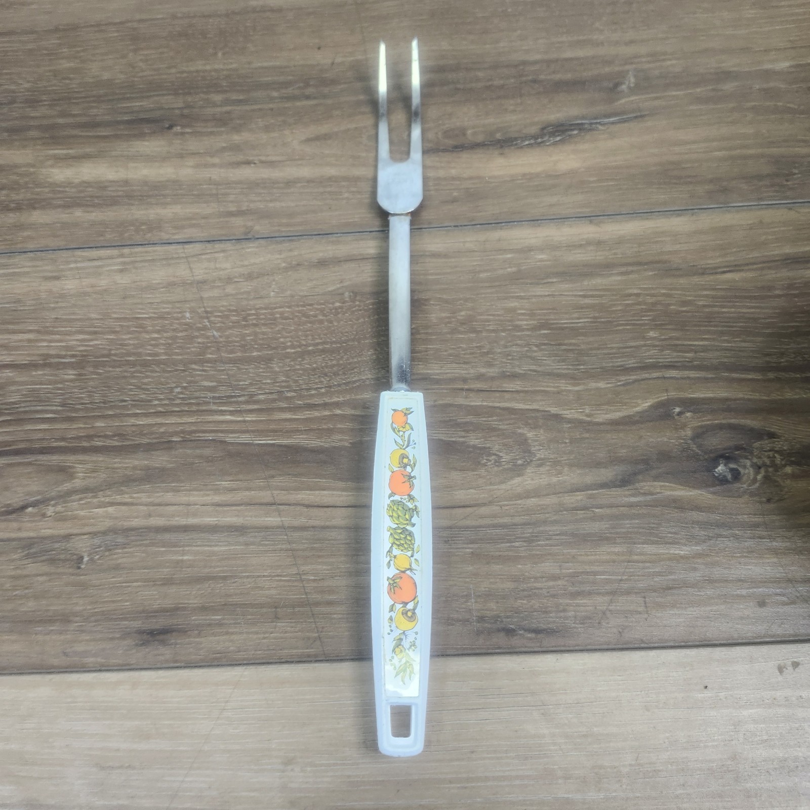 Ekco Serving Carving Fork With Fruit & Vegetable Pattern Handle