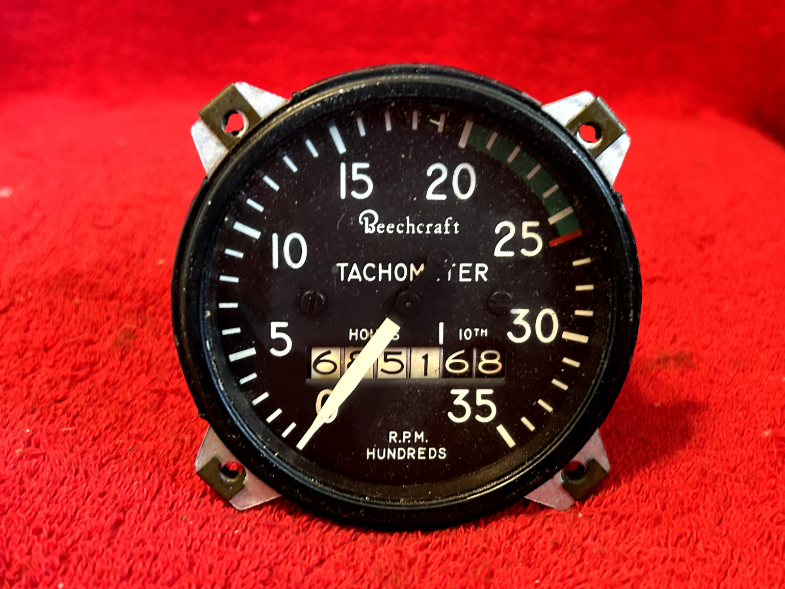 BEECHCRAFT TACHOMETER P/N RPM2310 CORE
