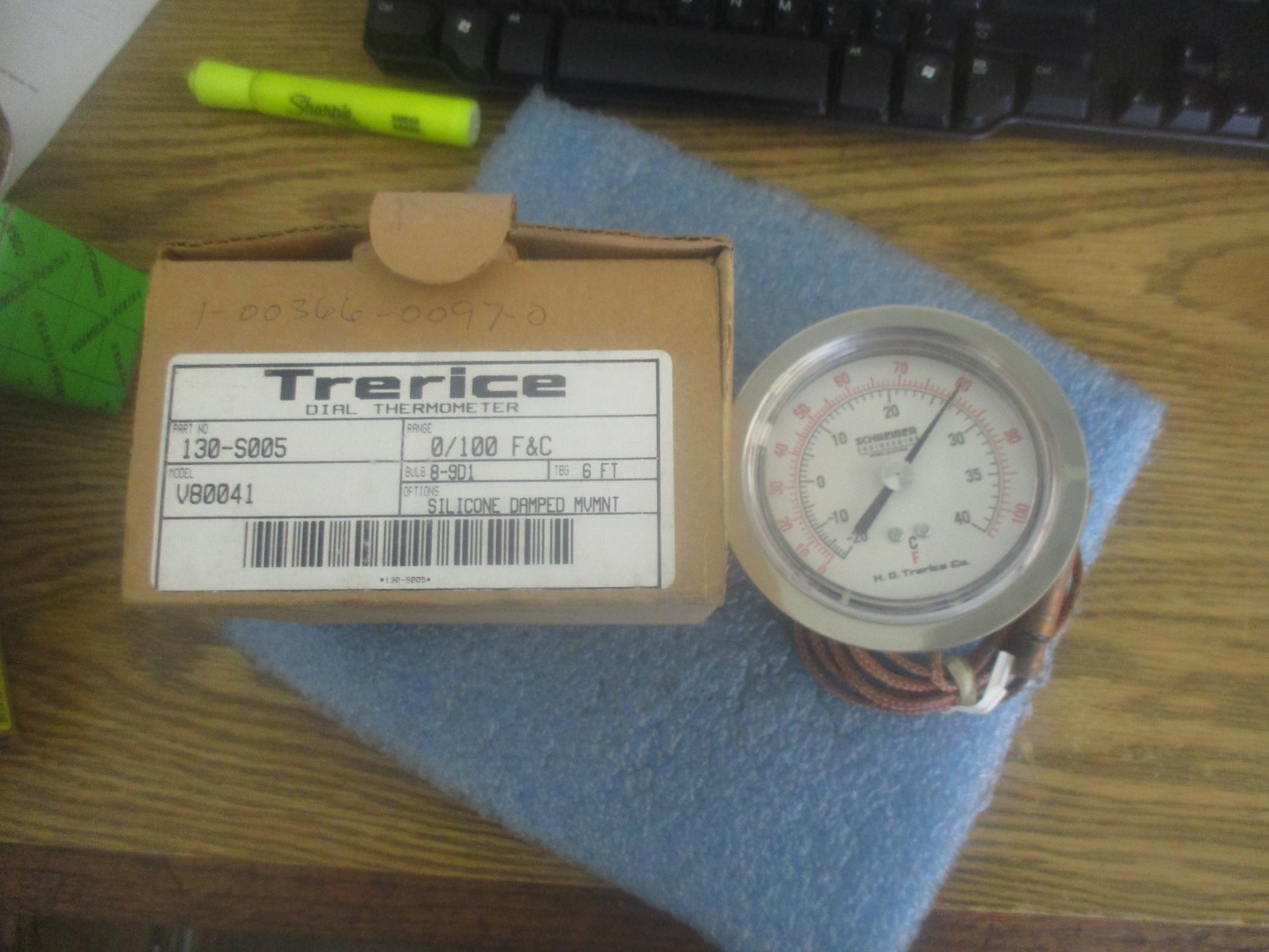 Trerice Model: V80041 Dial Thermometer. PN: 130-S005. New Old Stock