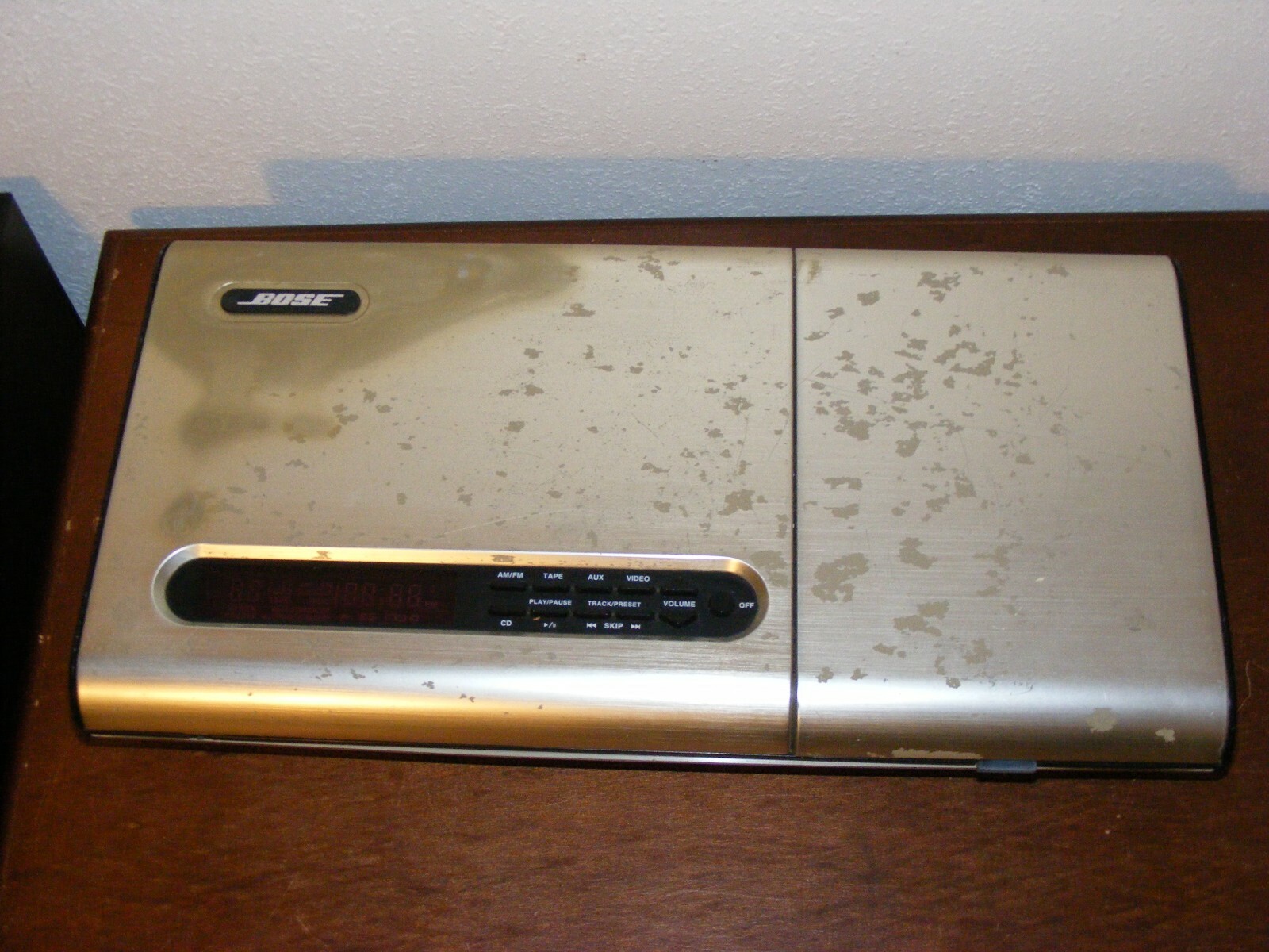 BOSE LIFESTYLE 5 MUSIC CENTER CD PLAYER NO POWER CORD**UNTESTED**FOR PARTS
