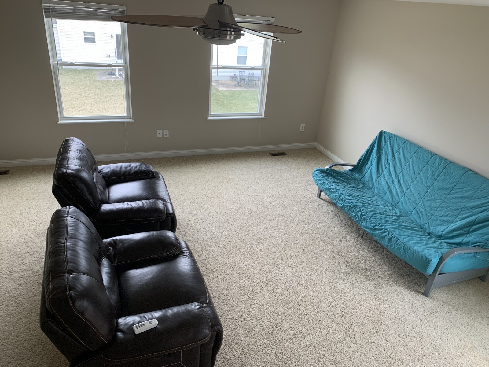 recliner set brown