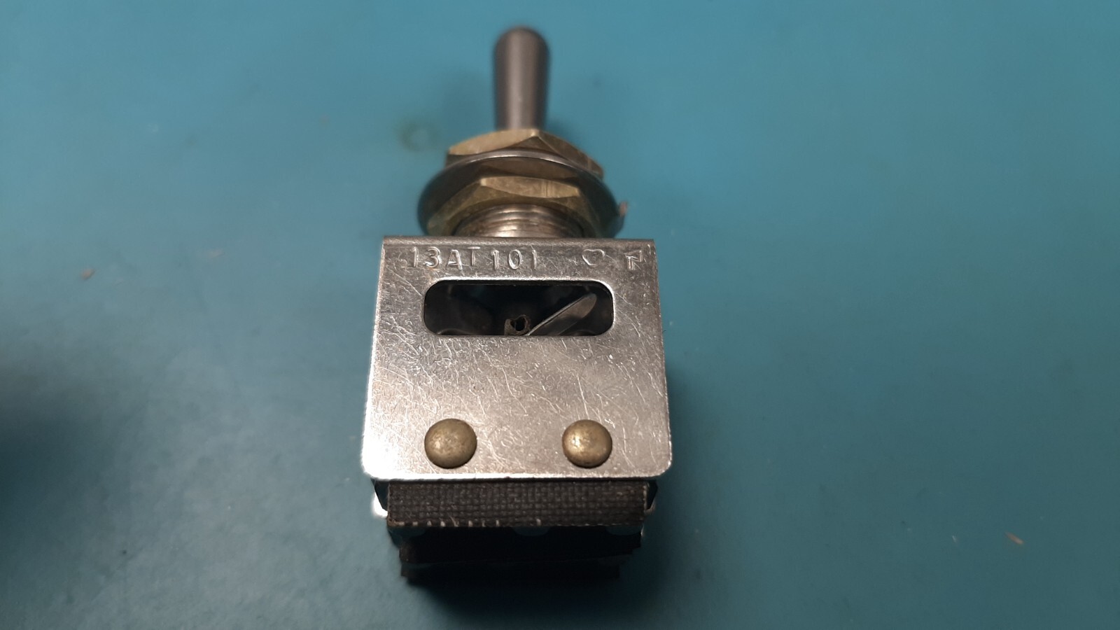 13AT101 Honeywell Micro Switch Toggle Switch