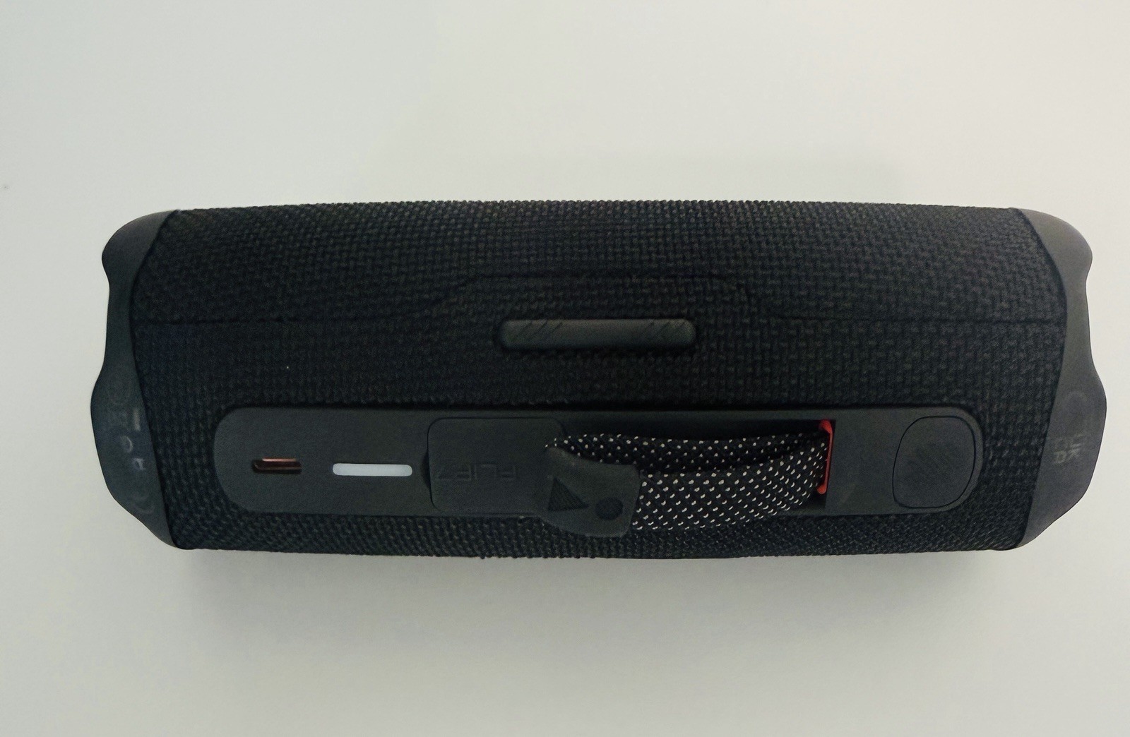 JBL Flip 7 Bluetooth Portable Waterproof Speaker- Black