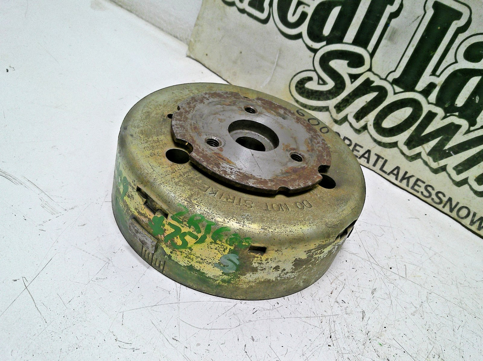 1997 1998 Arctic Cat ZRT 600 FP9409 Flywheel Snowmobile Engine Magneto
