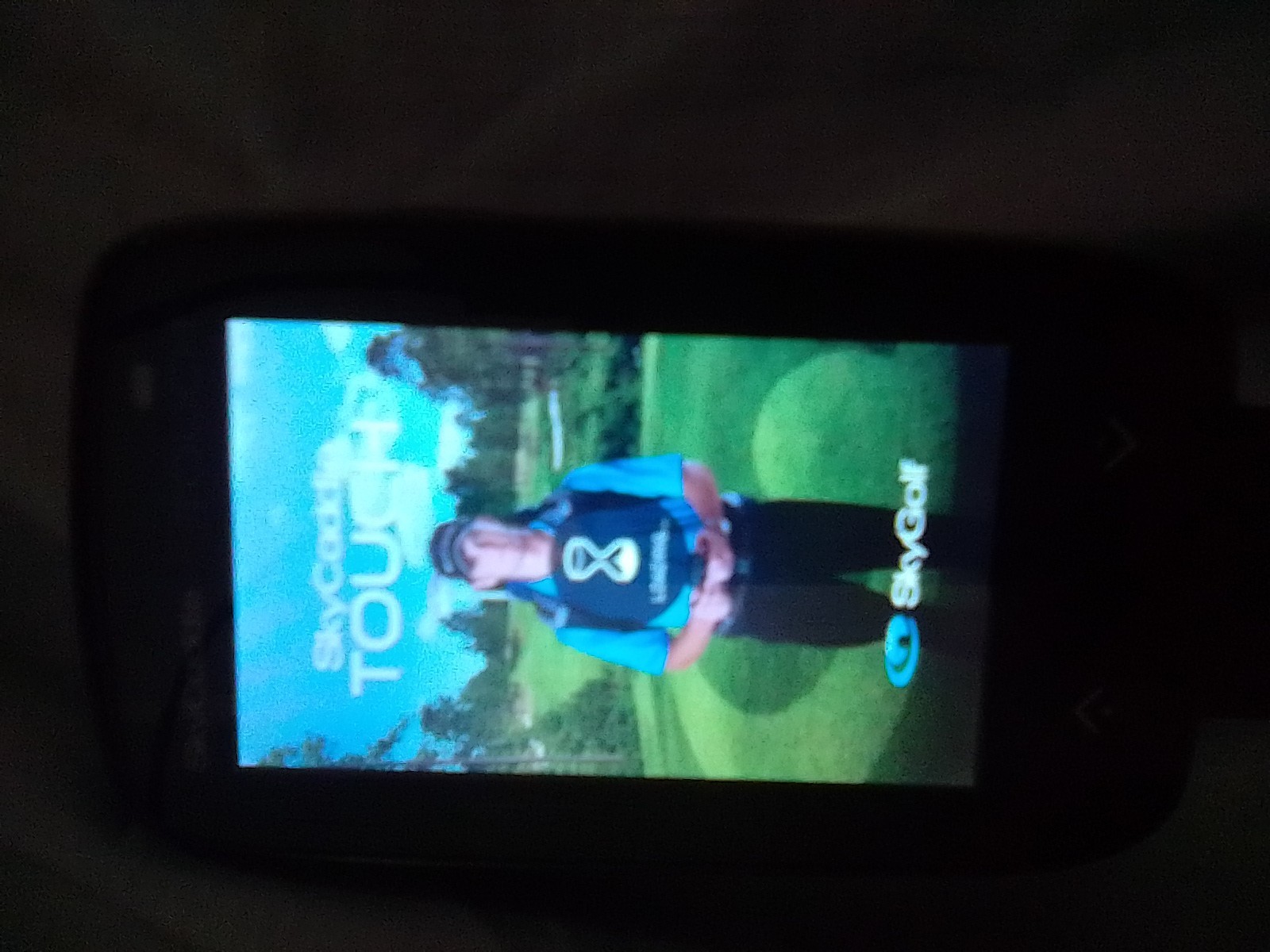 SkyCaddie GPS Distance Range Finder Touch Screen Golf Tracker