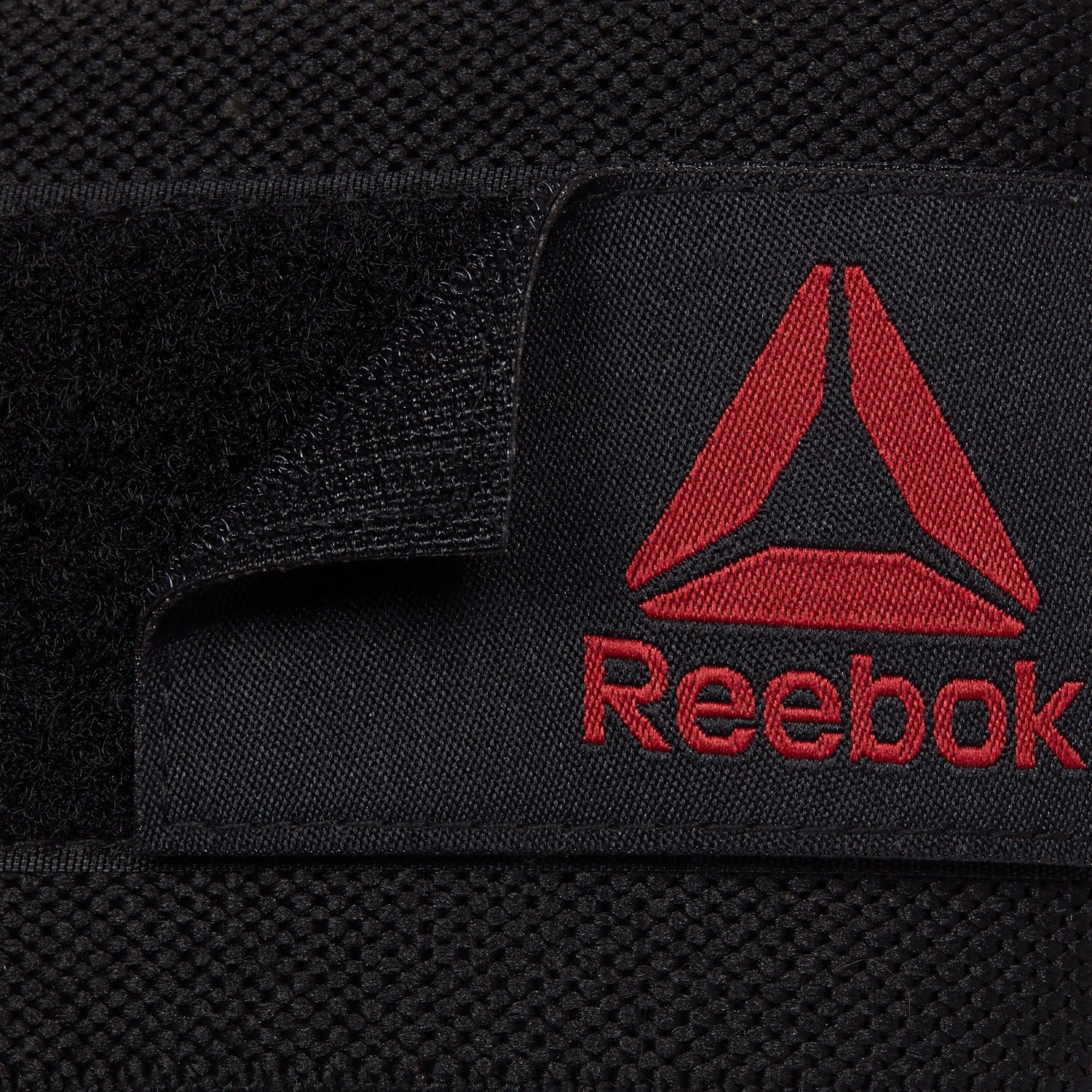 Reebok Delta Stabalizing Weight Lifting Wrist Wraps