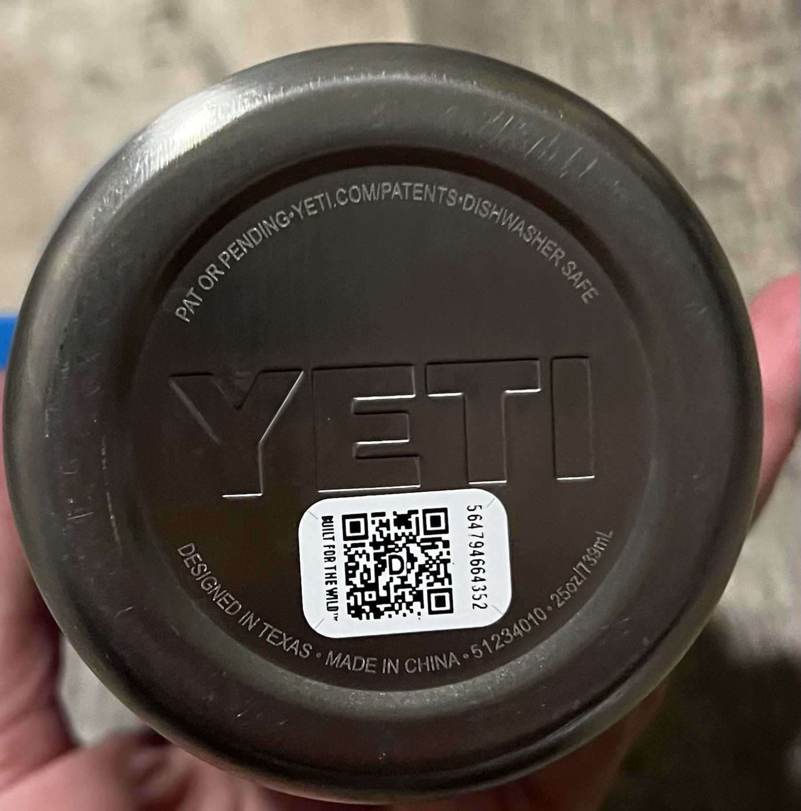 Yeti Rambler 25 oz Straw Mug Blue