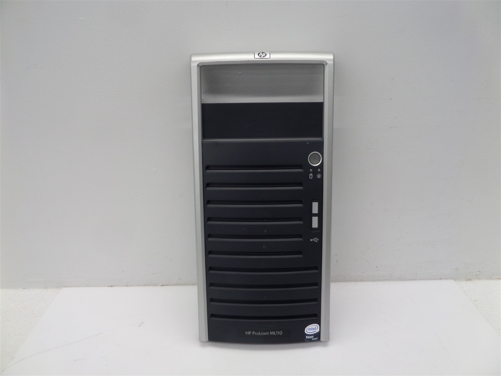 HP ProLiant ML110 G5 Front Bezel 457888-001 445069-001