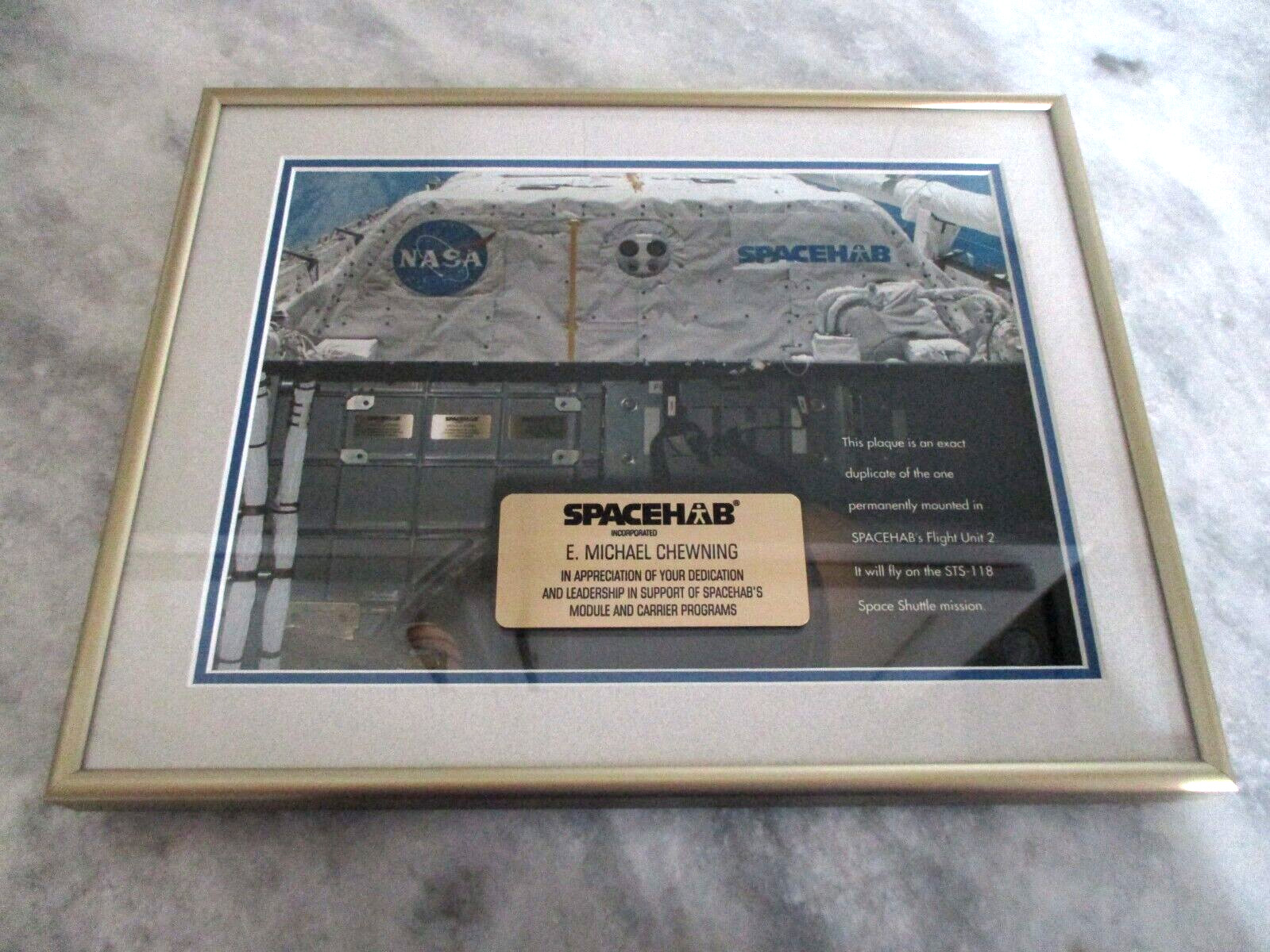 NASA SPACEHAB BOEING AWARD-MODULE/CARRIER PROGRAM-EXACT DUPLICATE UNIT 2 STS-118