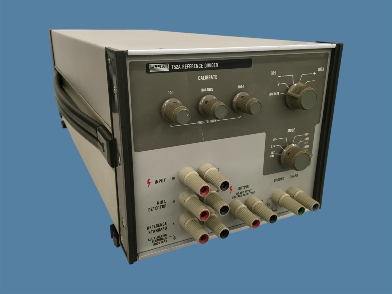 Fluke 752A Reference Divider