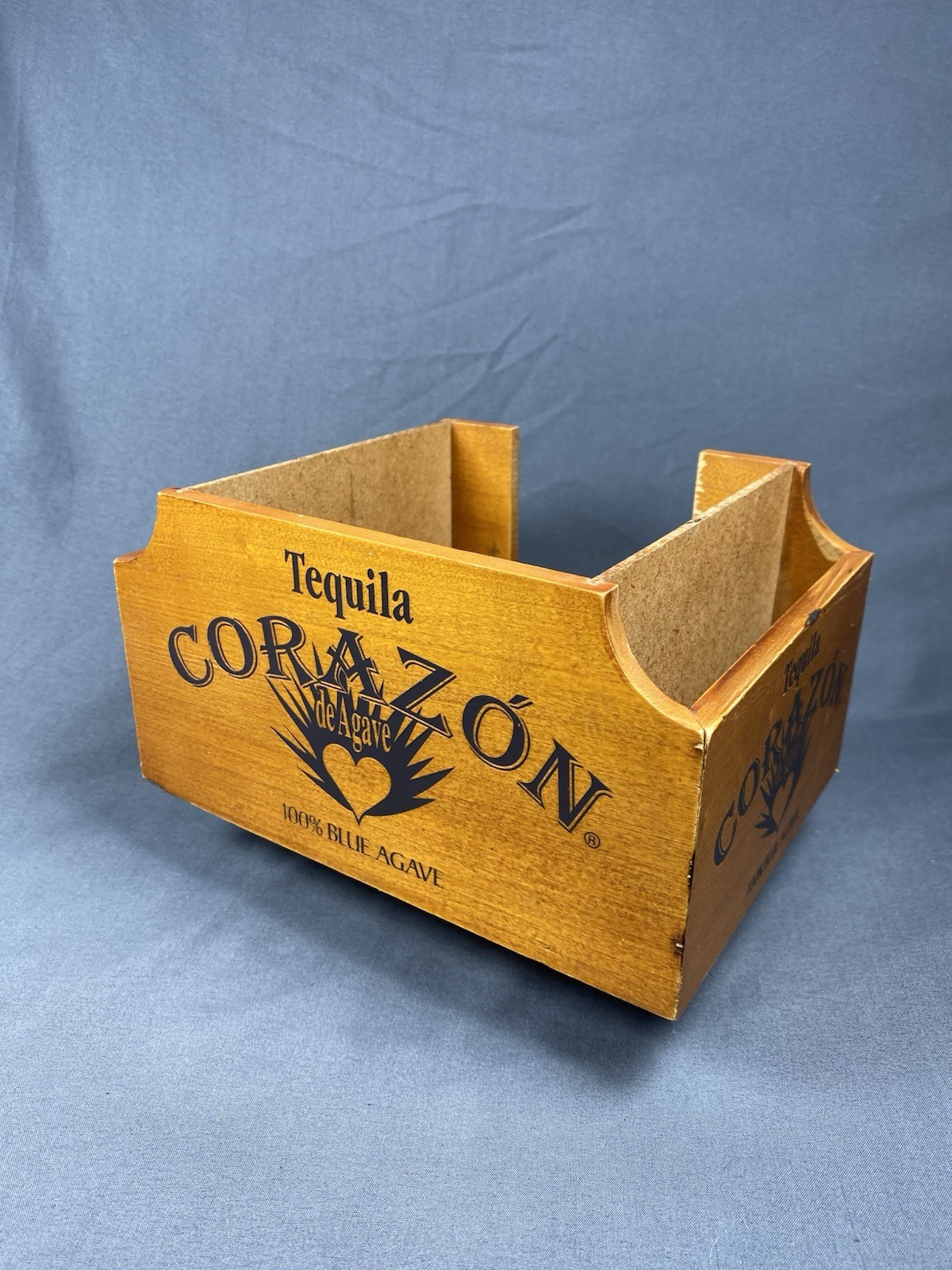 VINTAGE CORAZON DE AGAVE TEQUILA WOODEN NAPKIN STRAW BAR CADDY HOLDER BOX