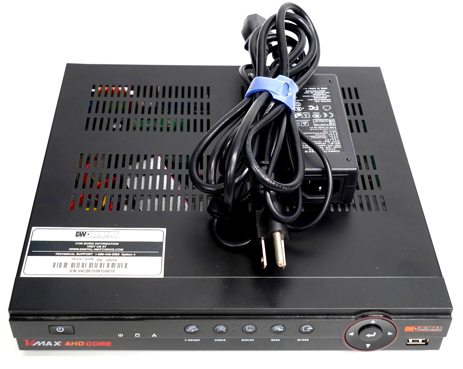 DIGITAL WATCHDOG VMAX DW-VAC08 Digital Video Recorder 8-Channel Console 2TB