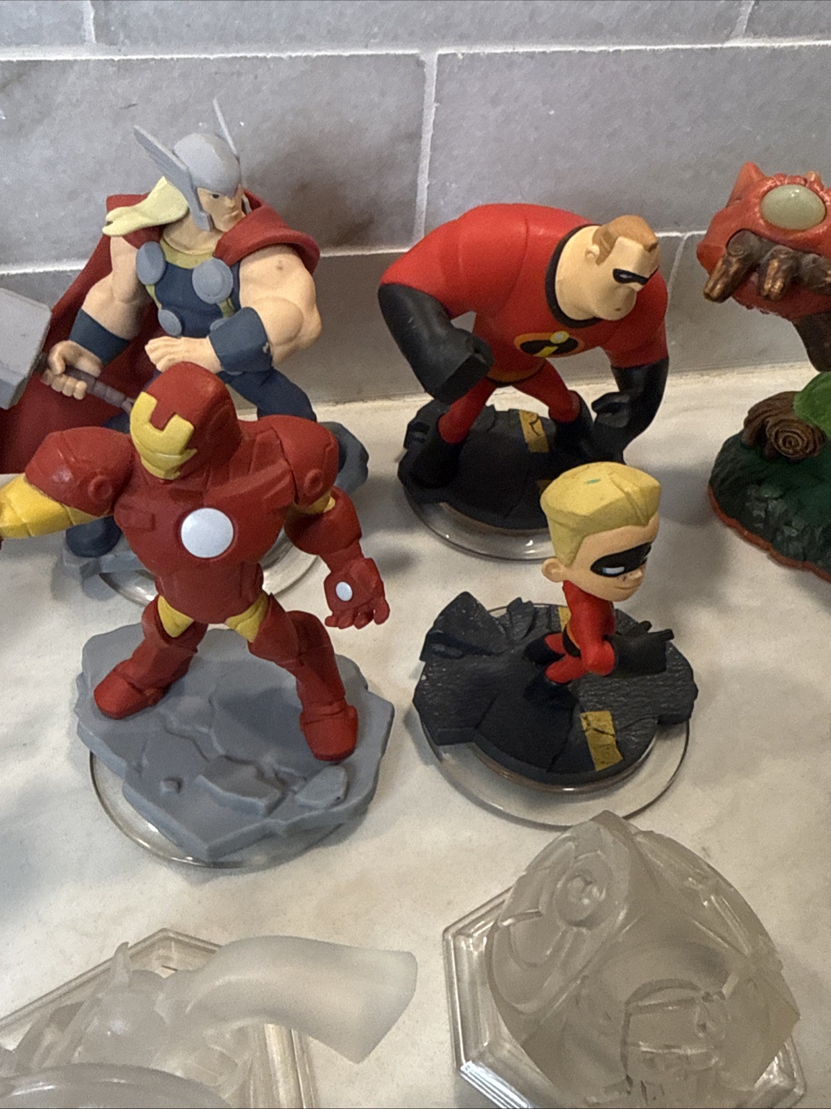 Disney Infinity Figures With Portals Bundle 10 Figures