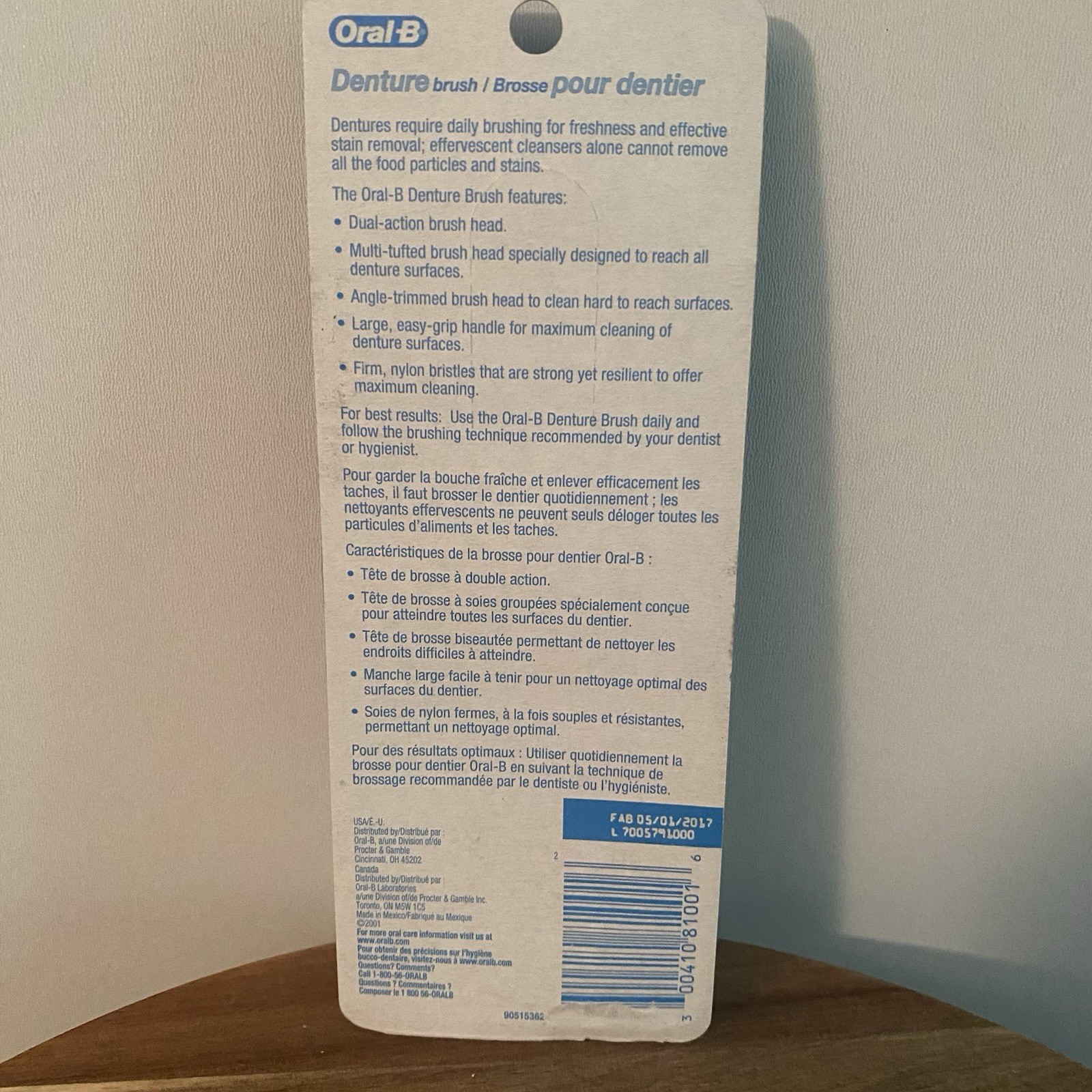 Oral B Denture Brush New Sealed