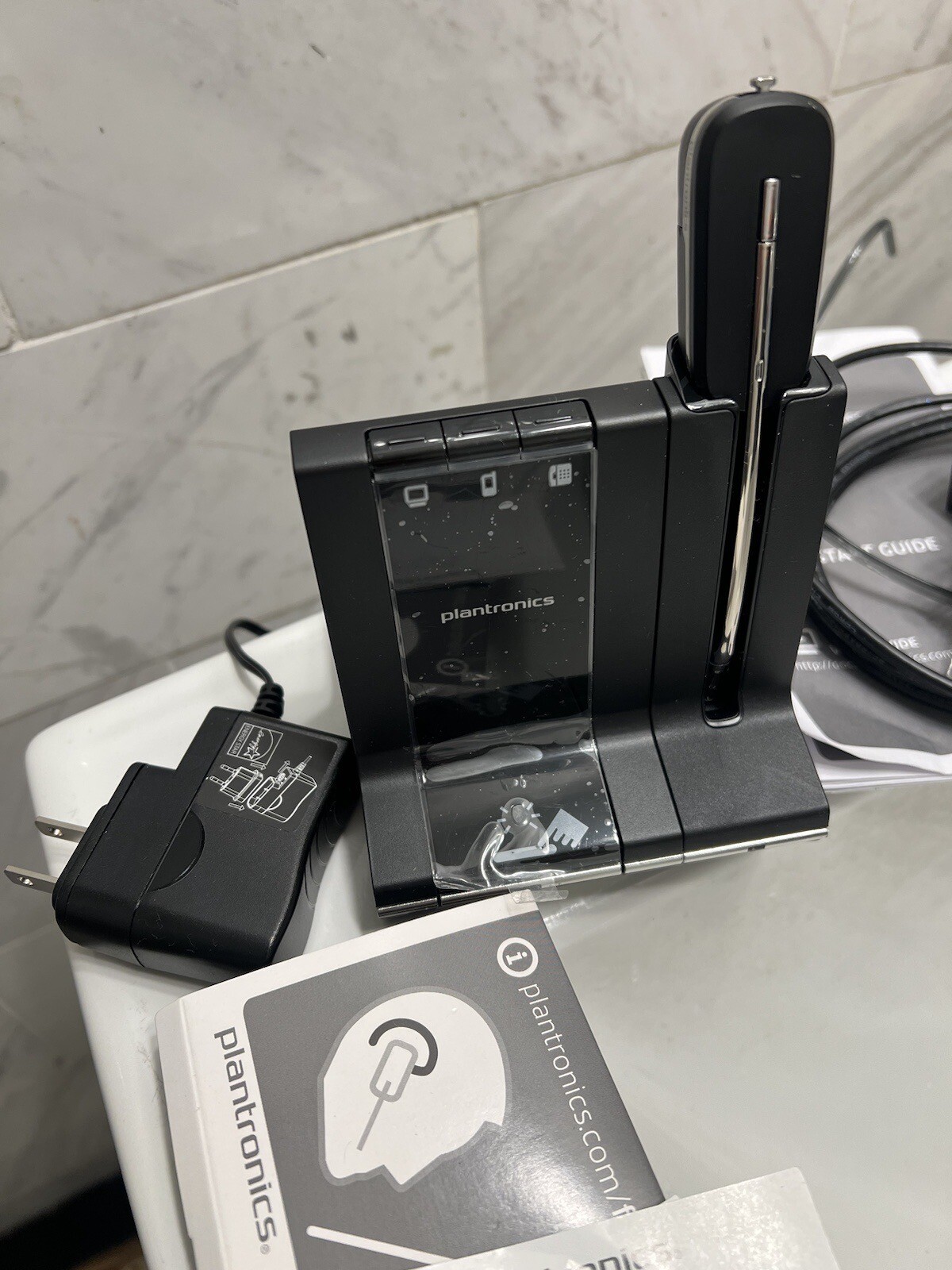 AS IS/ Plantronics Savi W740 Multi-Device Wireless Bluetooth Headset System