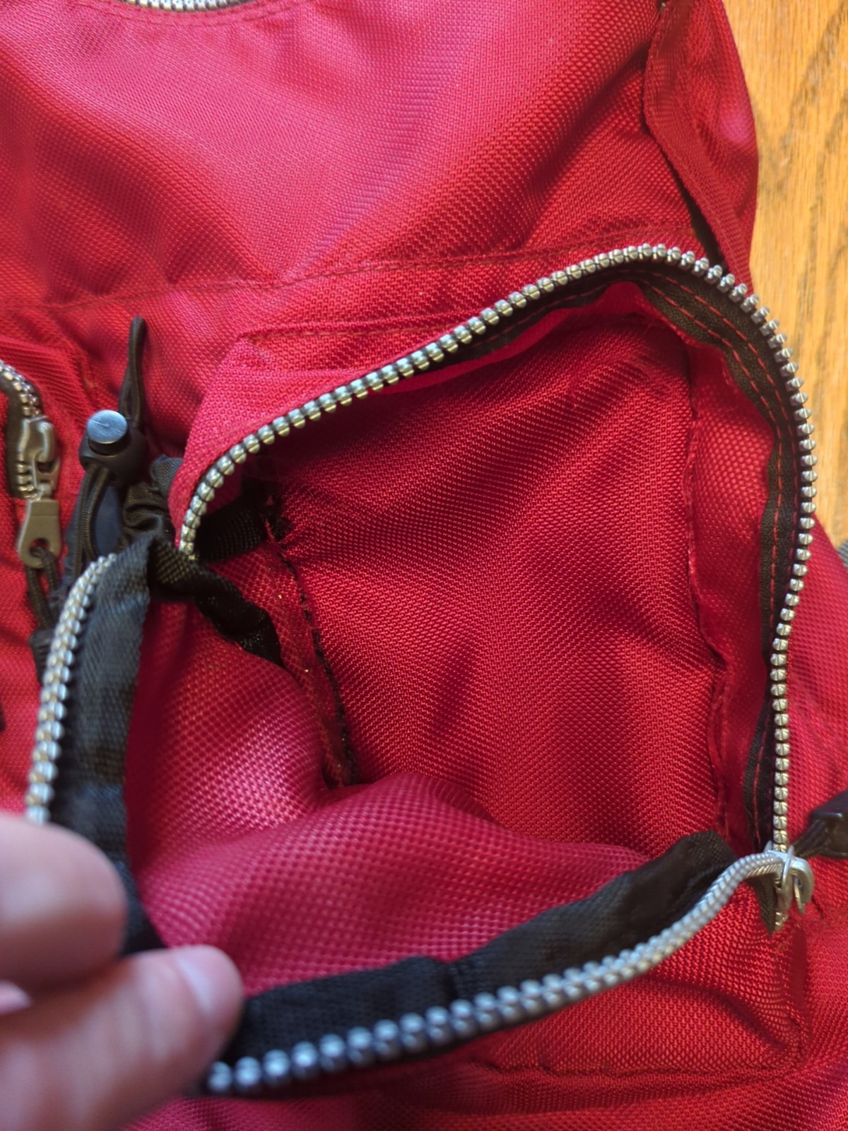 Eddie Bauer EBTEK Backpack EB1920 Red & Black Outdoors Large