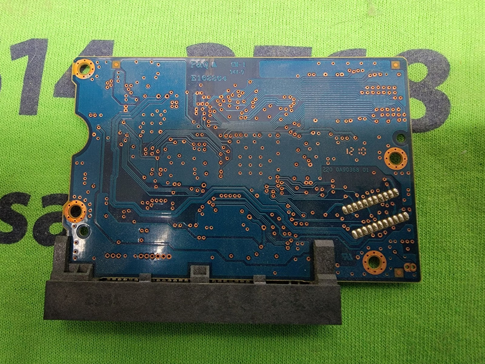 HDD - PCB LOGIC BOARD  - HITACHI 110 0a90368 01 - PCB ONLY