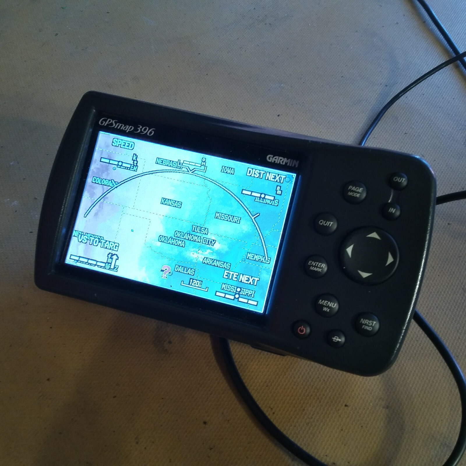Garmin GPSMAP 396 with two antennas & wall power pac.