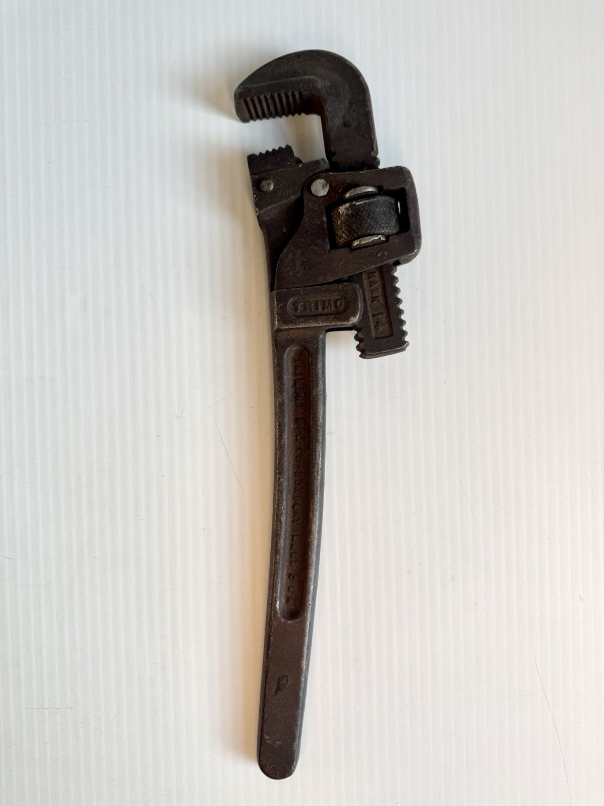 Vintage TRIMONT ROXBURY MASS USA 14" Heavy Duty Pipe Wrench TRIMO Drop Forged