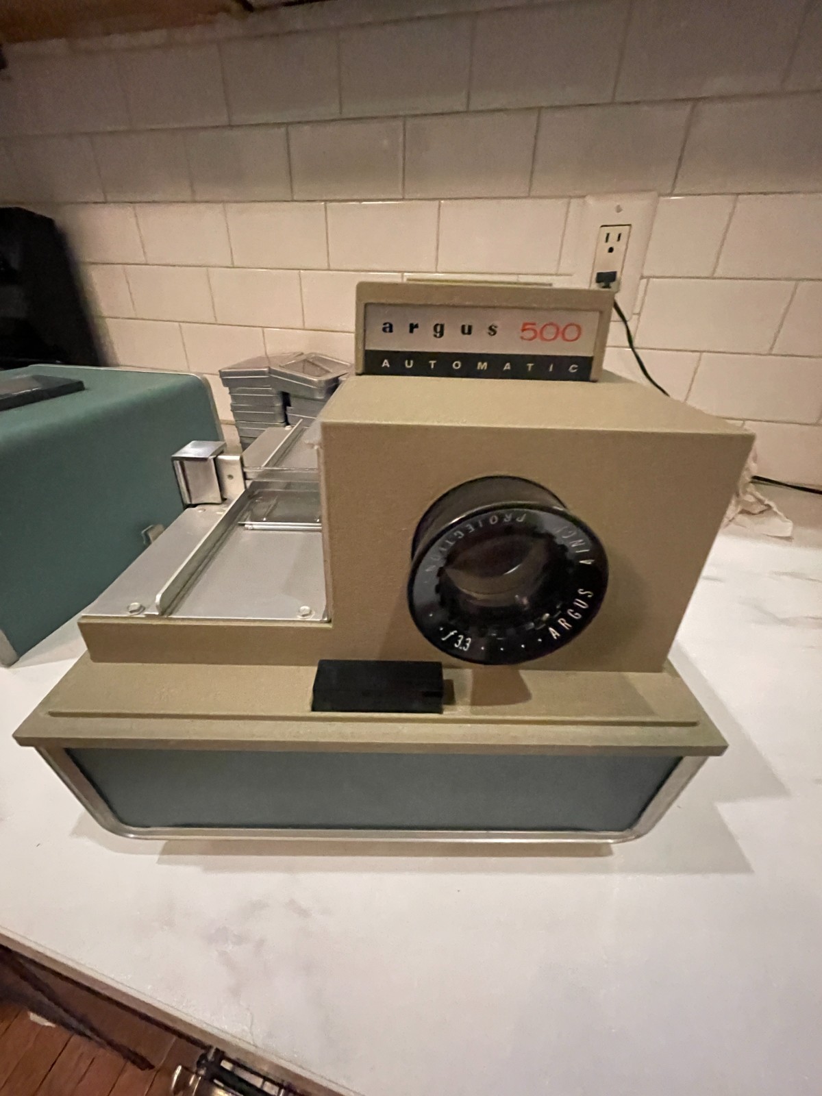 Argus Slide Projector 500 Electromatic Model 58