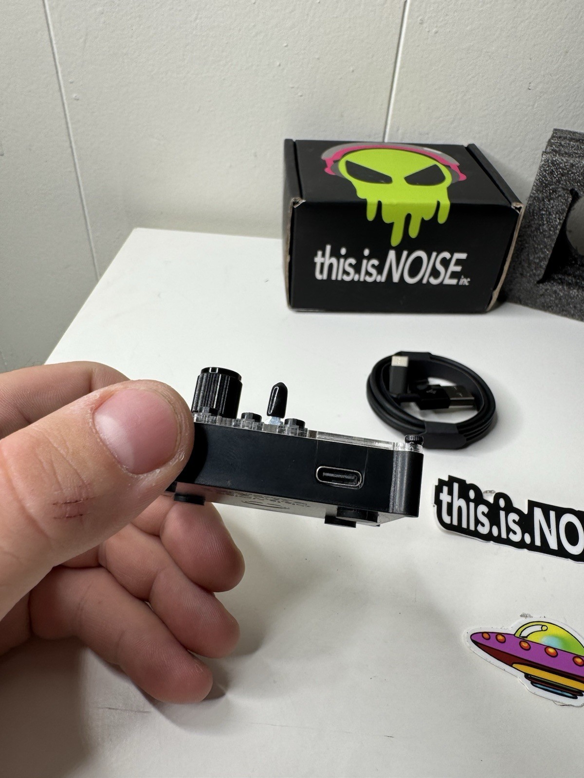 this.is.noise NMSVE Bluetooth Midi Controller Straight Vibin' Machine