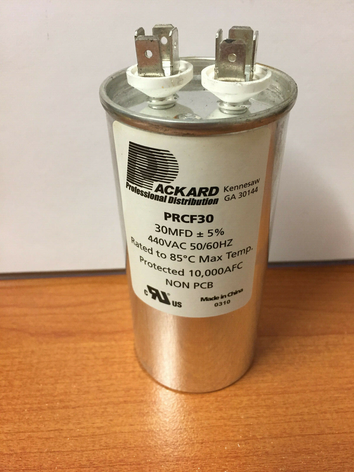 Packard Round Capacitor 30 MFD 440 Vac PRCF30   (201016)