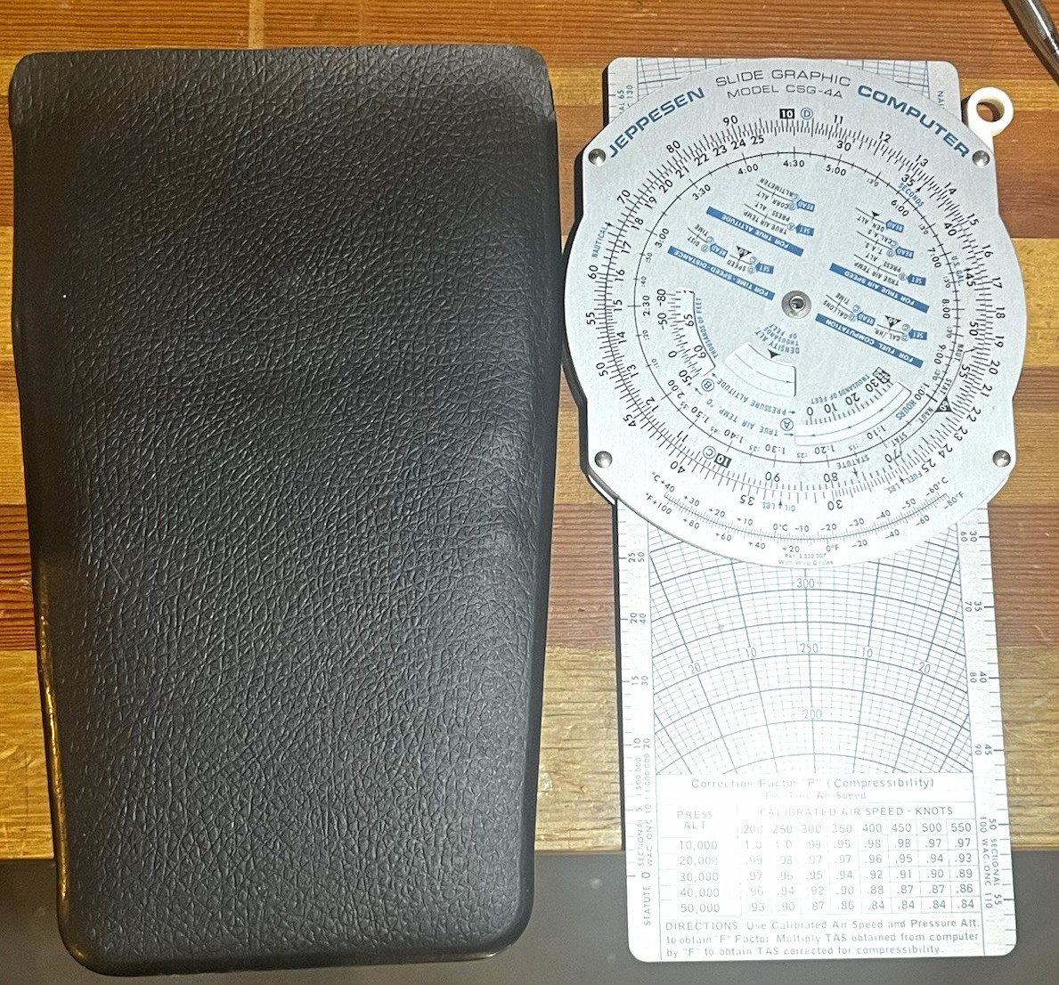 Jeppesen CSG-4A E6B Slide Graphic Aviation Flight Computer w/ Original Case