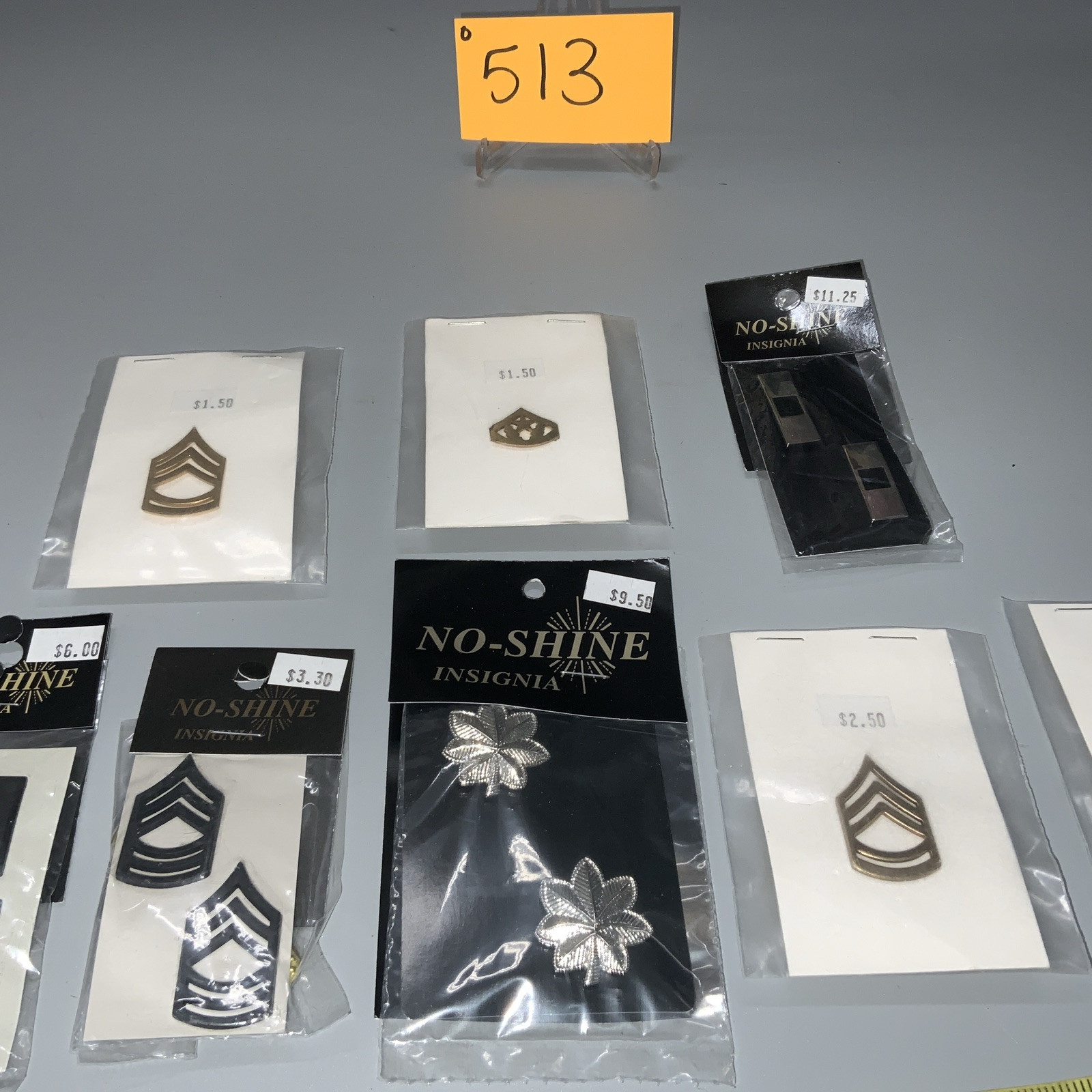 NOS Lot Of Pin Back Military Insignia /o513