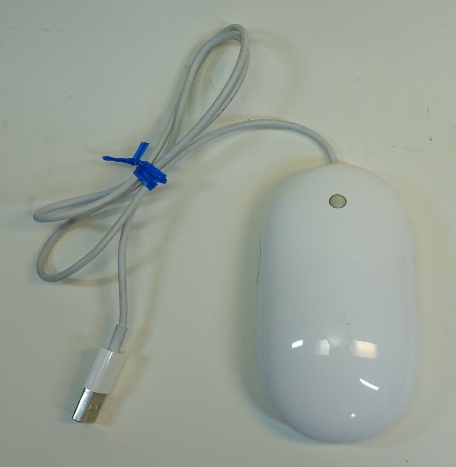 Genuine Apple Mighty Mouse Wired USB White Optical, A1152 - Great Condition