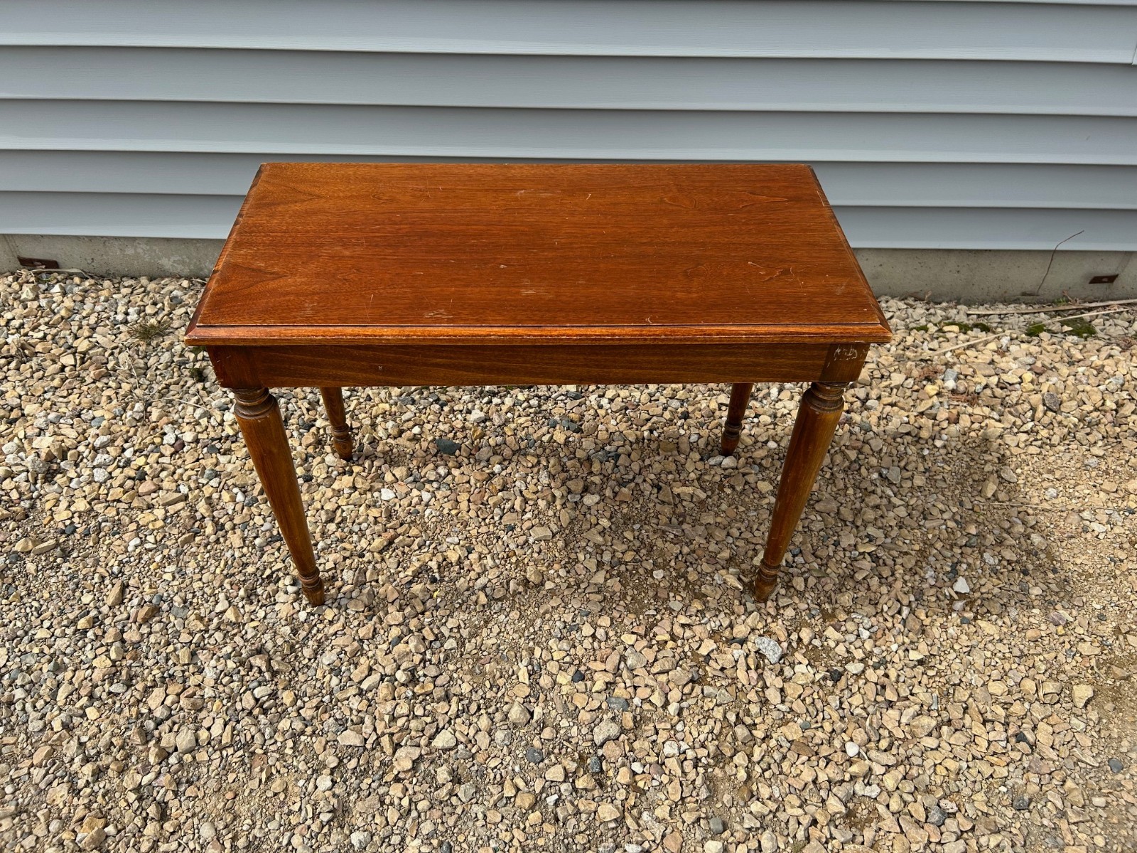 Vintage Hammond Organ Bench! Measures 30in W x 22in T x 15in D! MAKE OFFER!