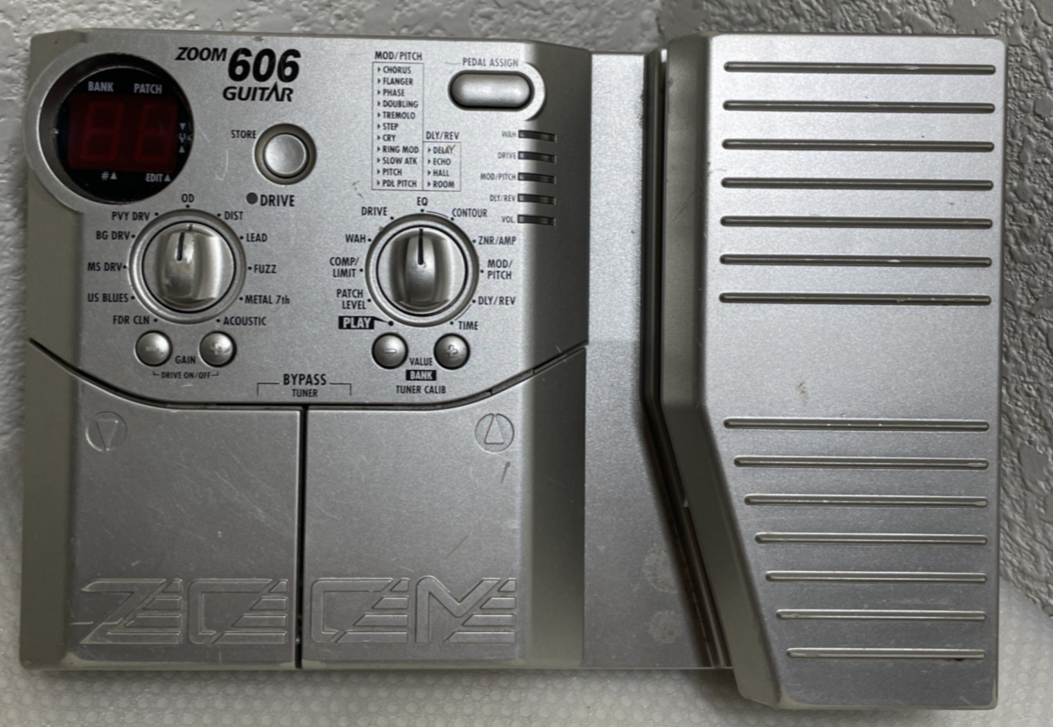 Zoom 606 Guitar Multi Effects Processor Pedal Made in Japan ***Untested***