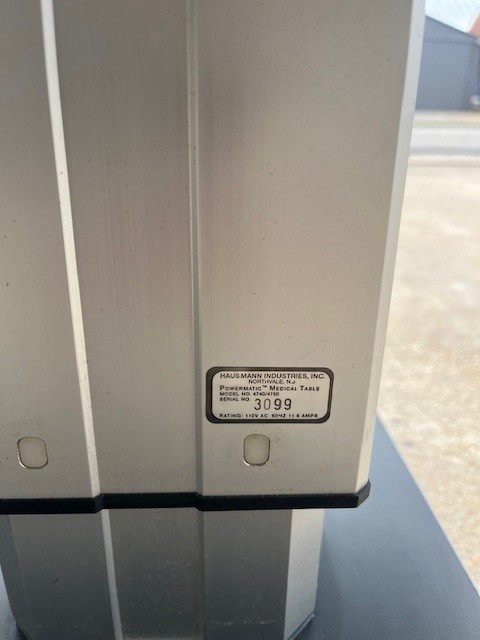 Hausmann Powermatic Medical Table