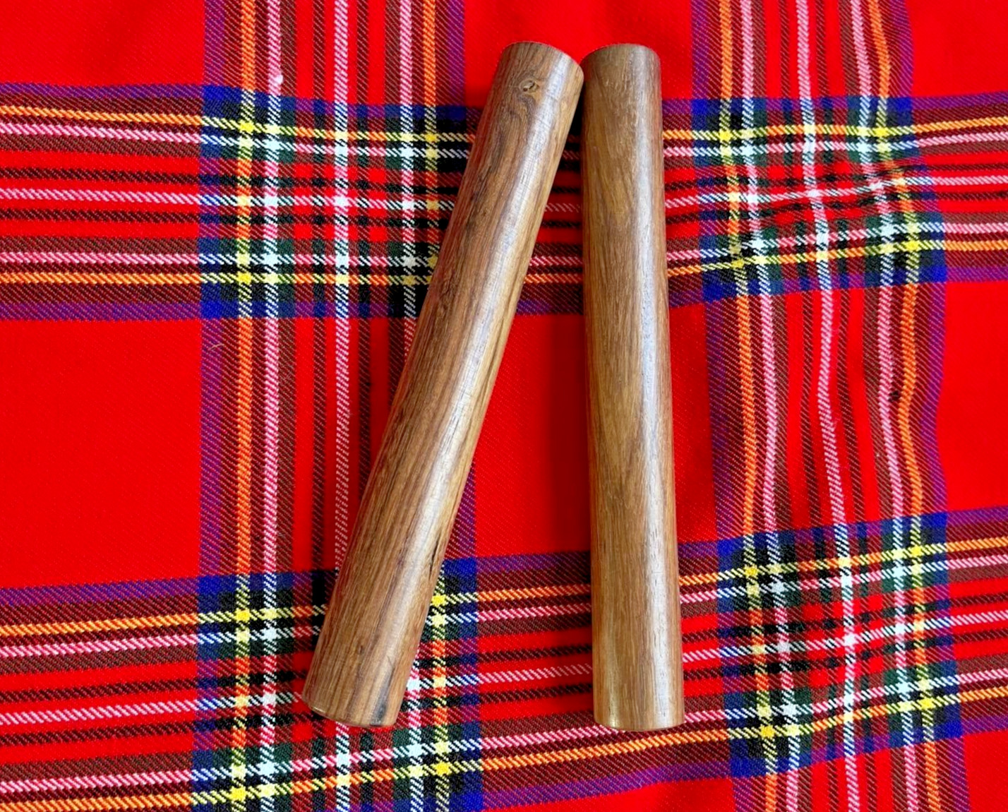 CLAVES  WOOD WOODEN CLAVES  /WOODEN RHYTHM STICK PERCUSSION INSTRUMENT