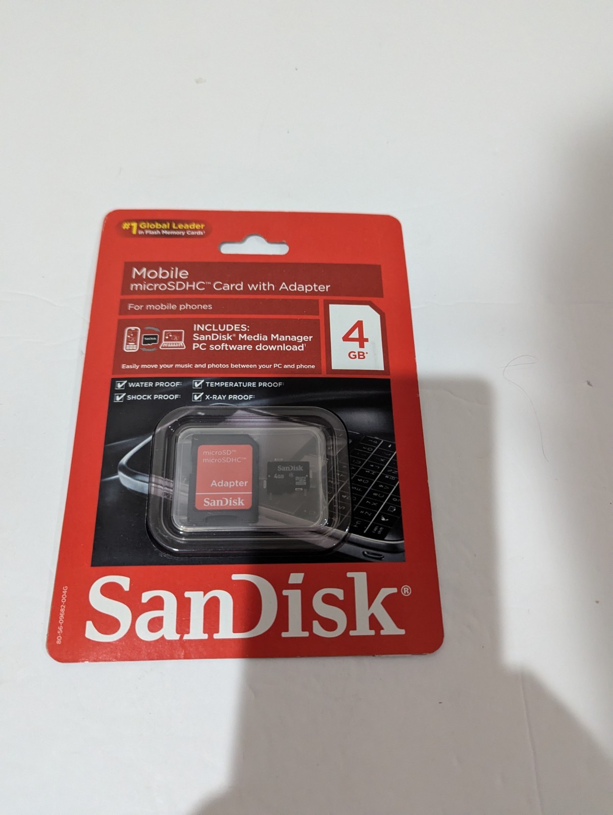 NEW SanDisk 4GB microSDHC Card with Adapter