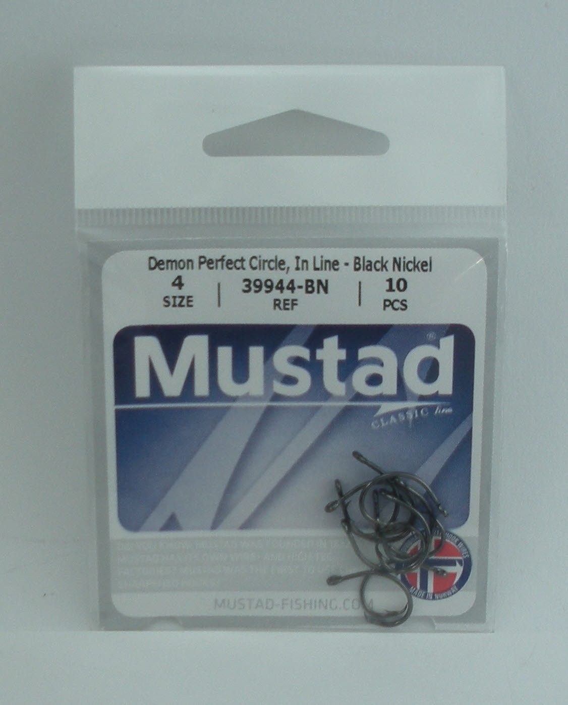 Mustad 39944BN-4 Black Nickel Classic Circle Hook 10CT Ringed Eye