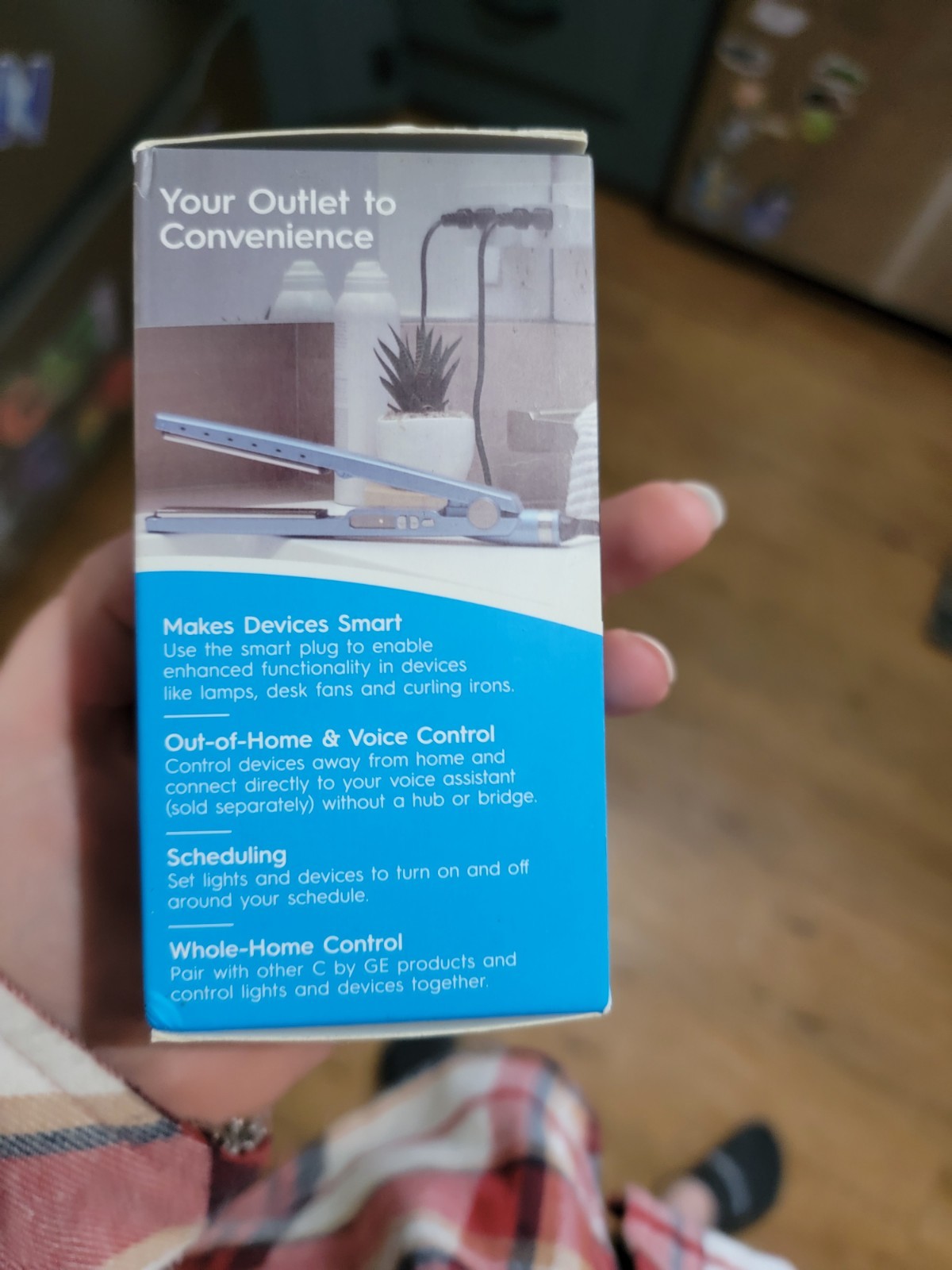 GE 93103491 Smart Plug - White