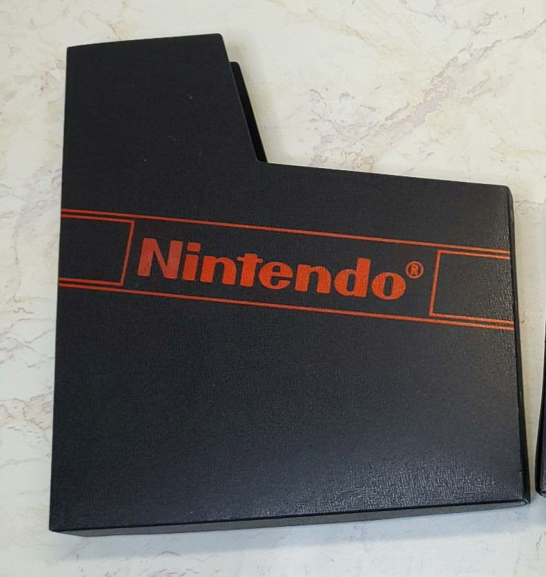 Nintendo NES Cartridge Dust Cover One Game Sleeve Vintage Original in Matte Red