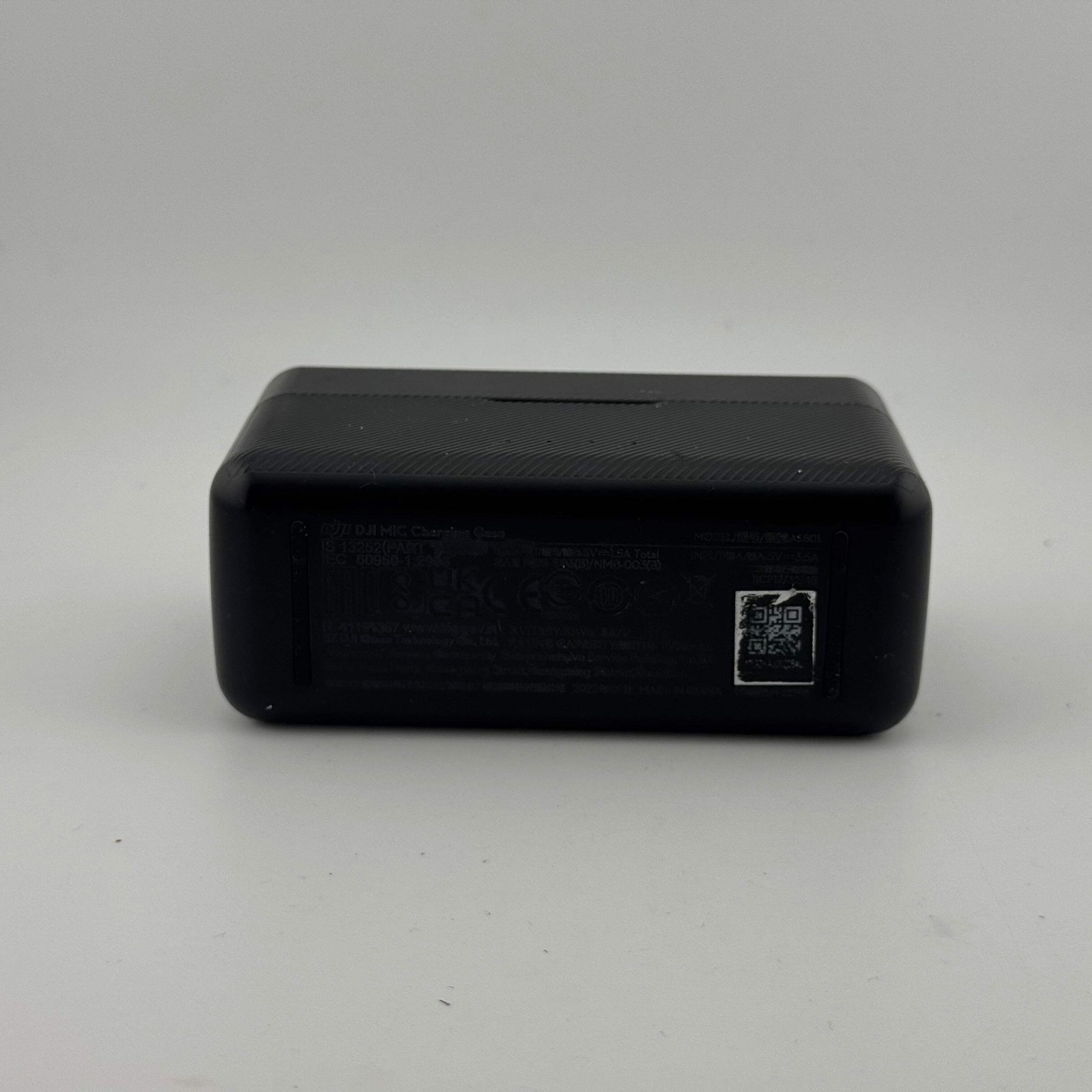 DJI Mic Wireless Lavalier Microphone ASB01 Read