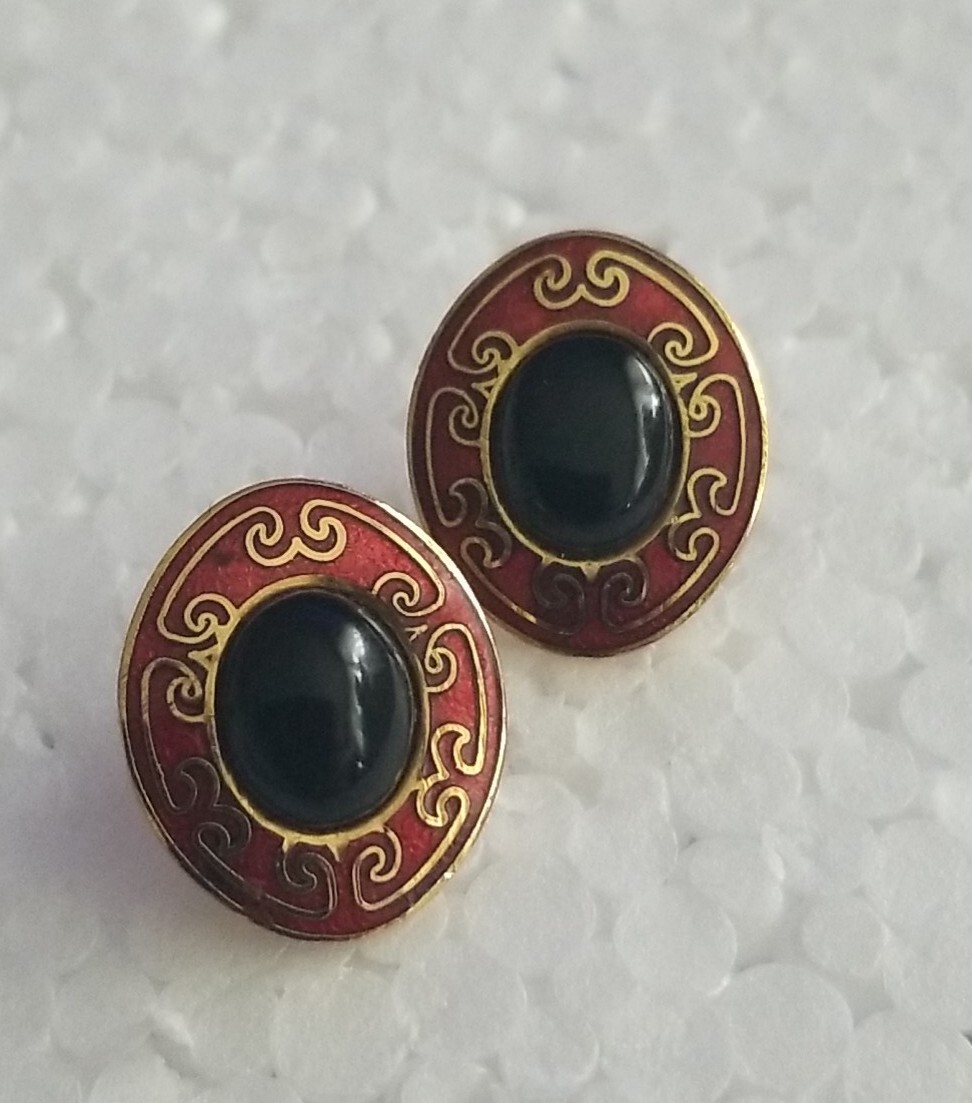Mono So Enamel GRIPOIX  Look Earrings Pierced