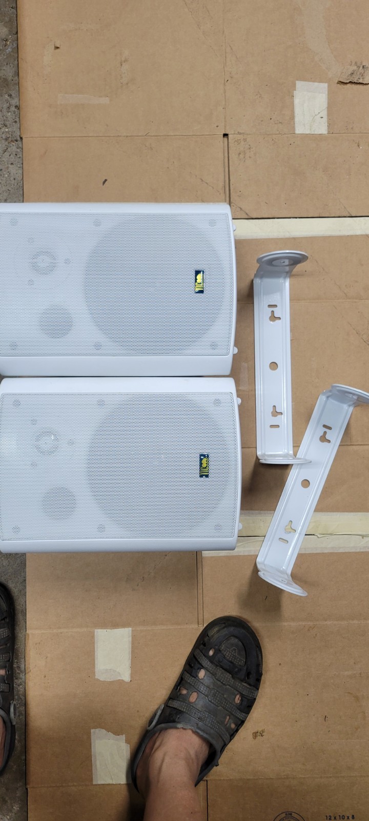 TIC Industries Speakers Pair