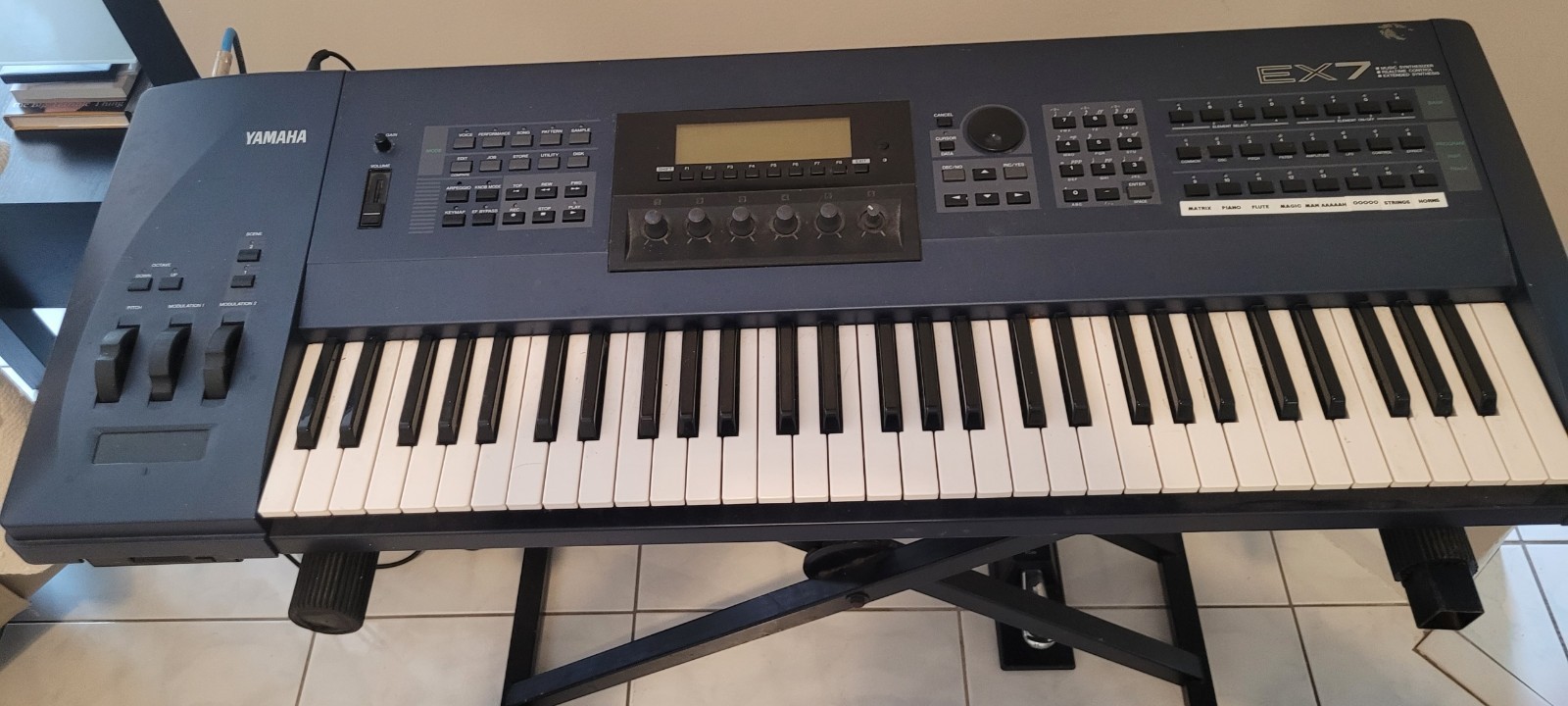 Yamaha EX7 workstation