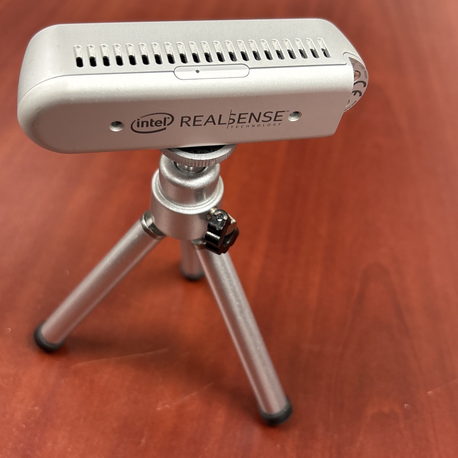 Intel RealSense Depth Camera D435 Silver w/ USB-A to USB-C Cable
