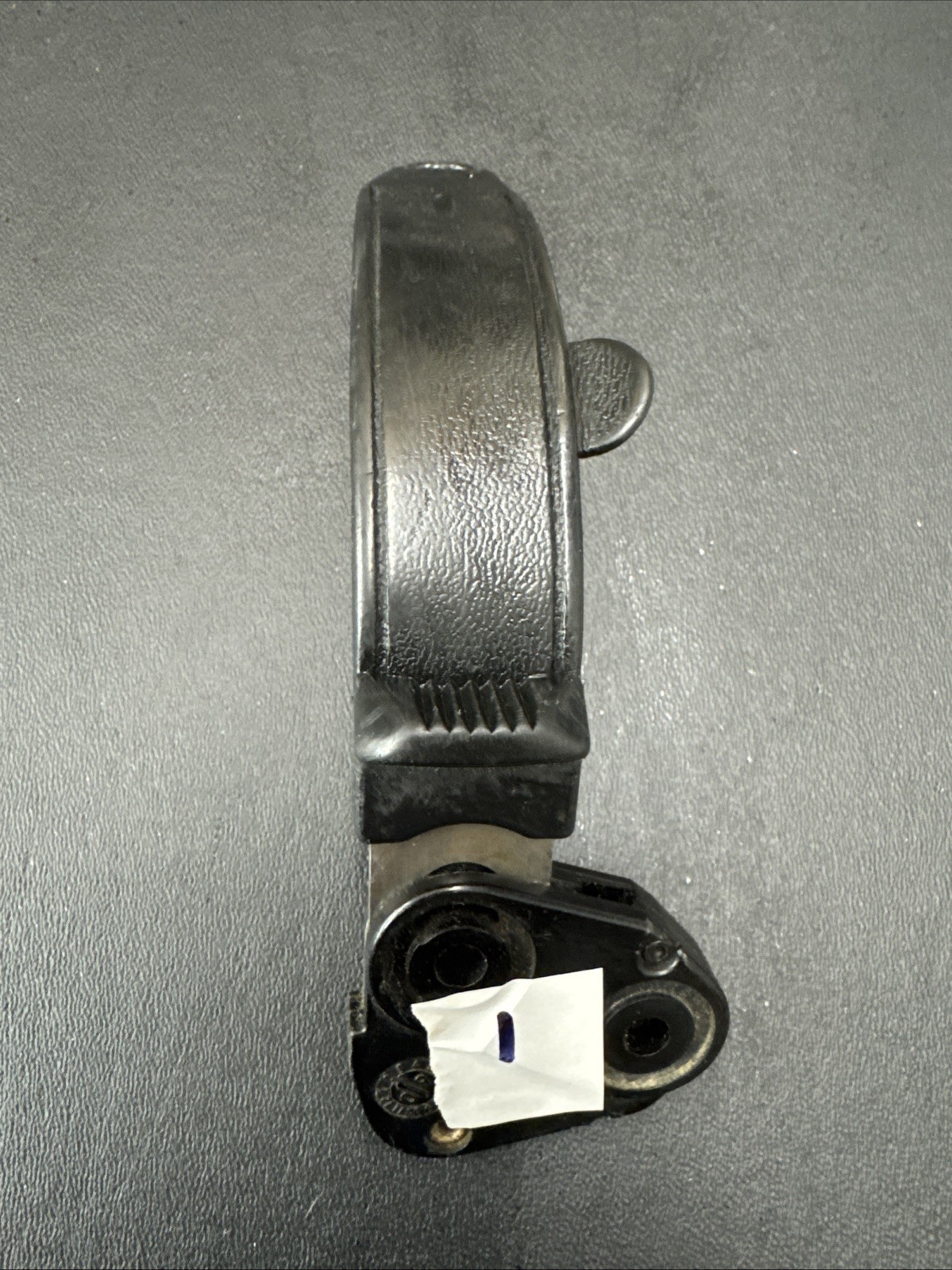 **SHIPS TODAY**1-pack (one) SAFARILAND SLS HOOD ASSEMBLY RIGHT-HANDED - USED