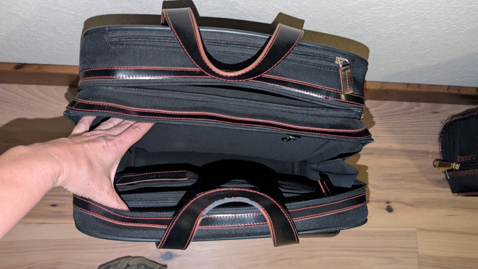 Jack Georges Vertical Rolling Laptop Briefcase Black bag leather black business