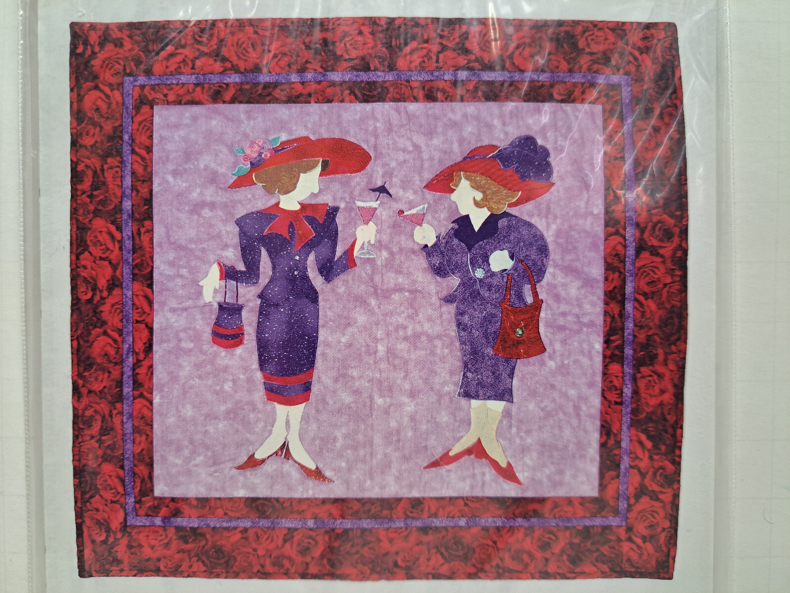 Custom Creations Quilt Pattern - Red Hot Divas! (31.5" x 34.5") #CC-126