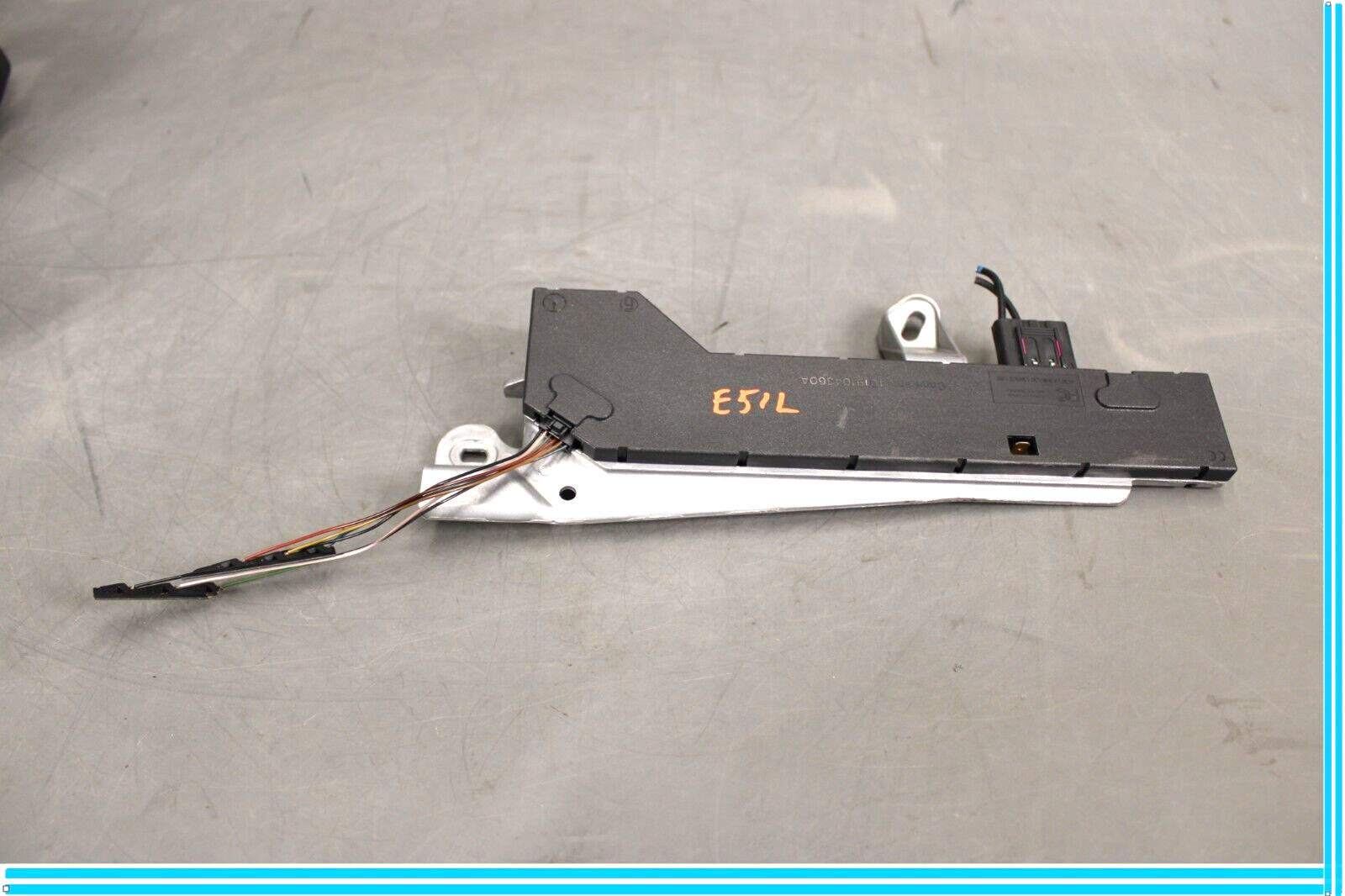 06-11 Mercedes CLS550 W219 Antenna Amplifier Control Module Oem