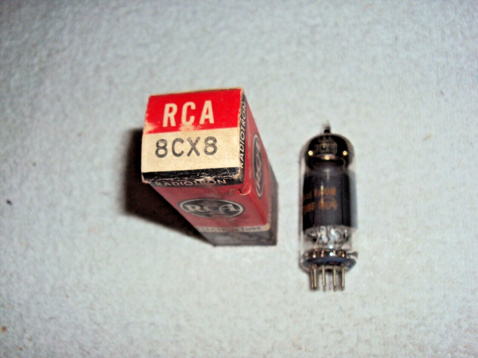 NOS RCA 8CX8 Vacuum Tube
