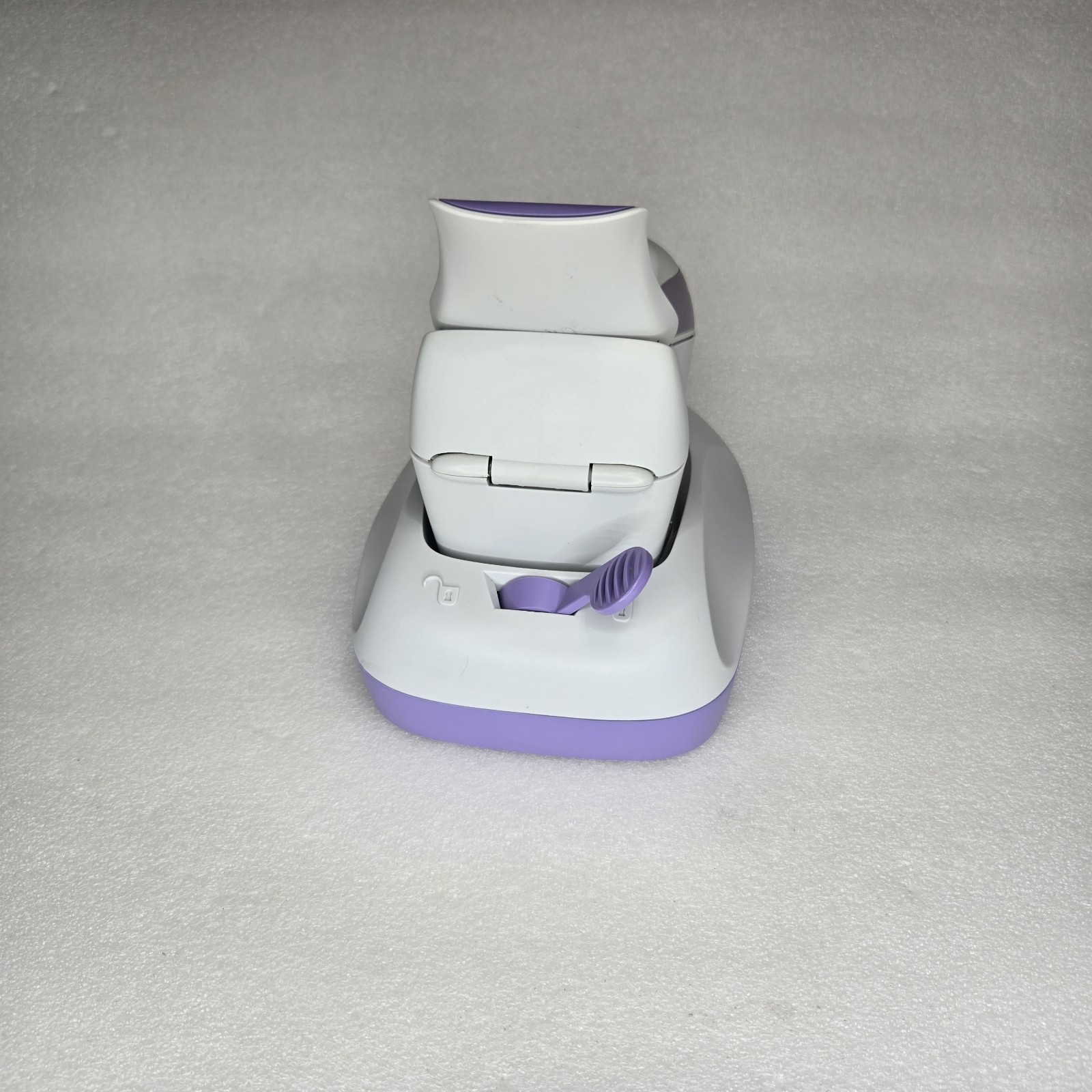 Xyron Design Disc Make, Dressing Runner And Accessories Kit Great Condition